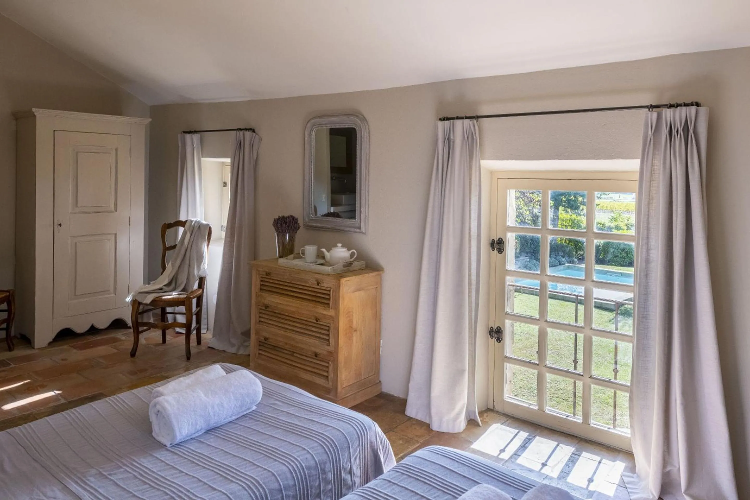 Bedroom, Bed in Mas De Rosemarie