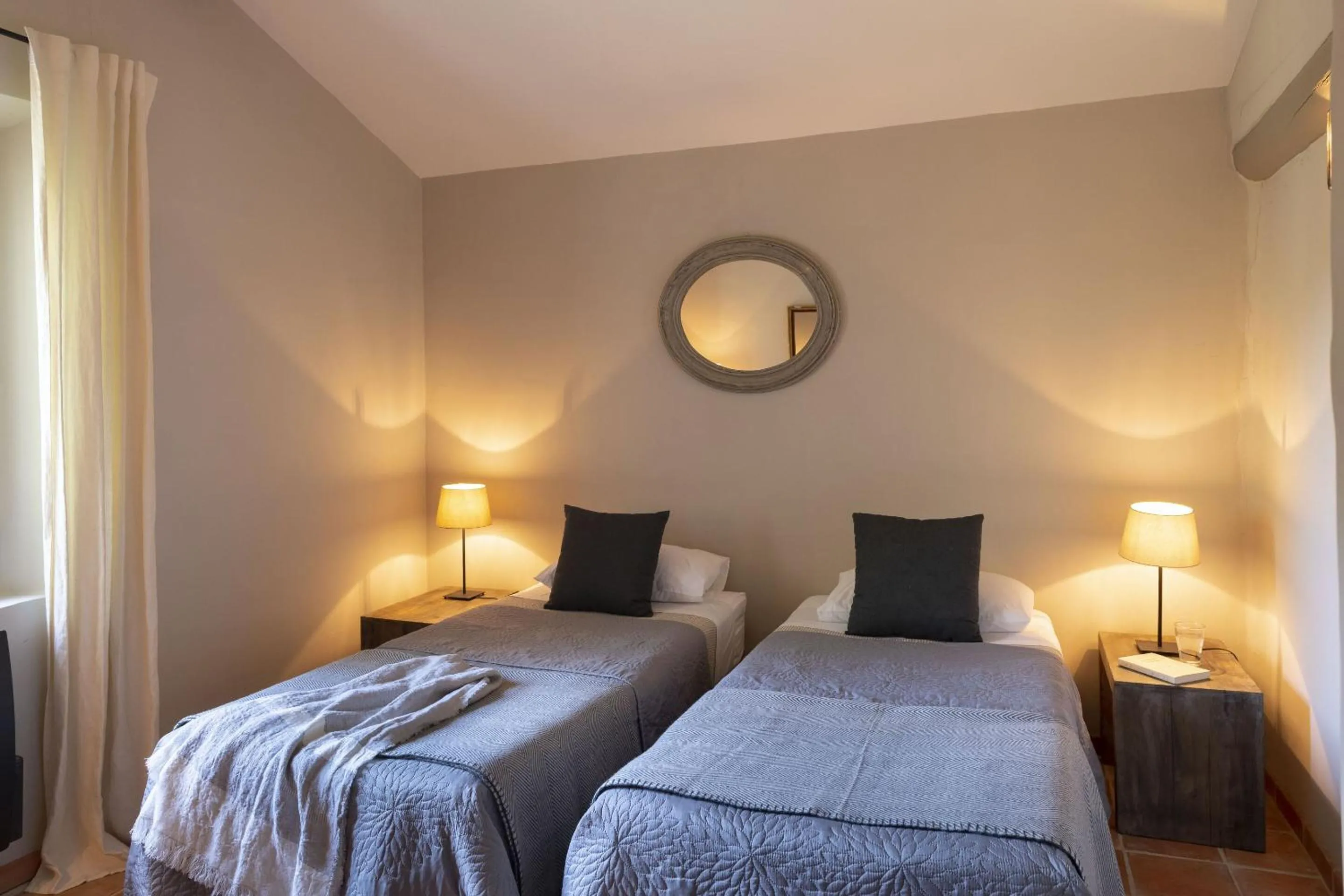 Bedroom, Bed in Mas De Rosemarie
