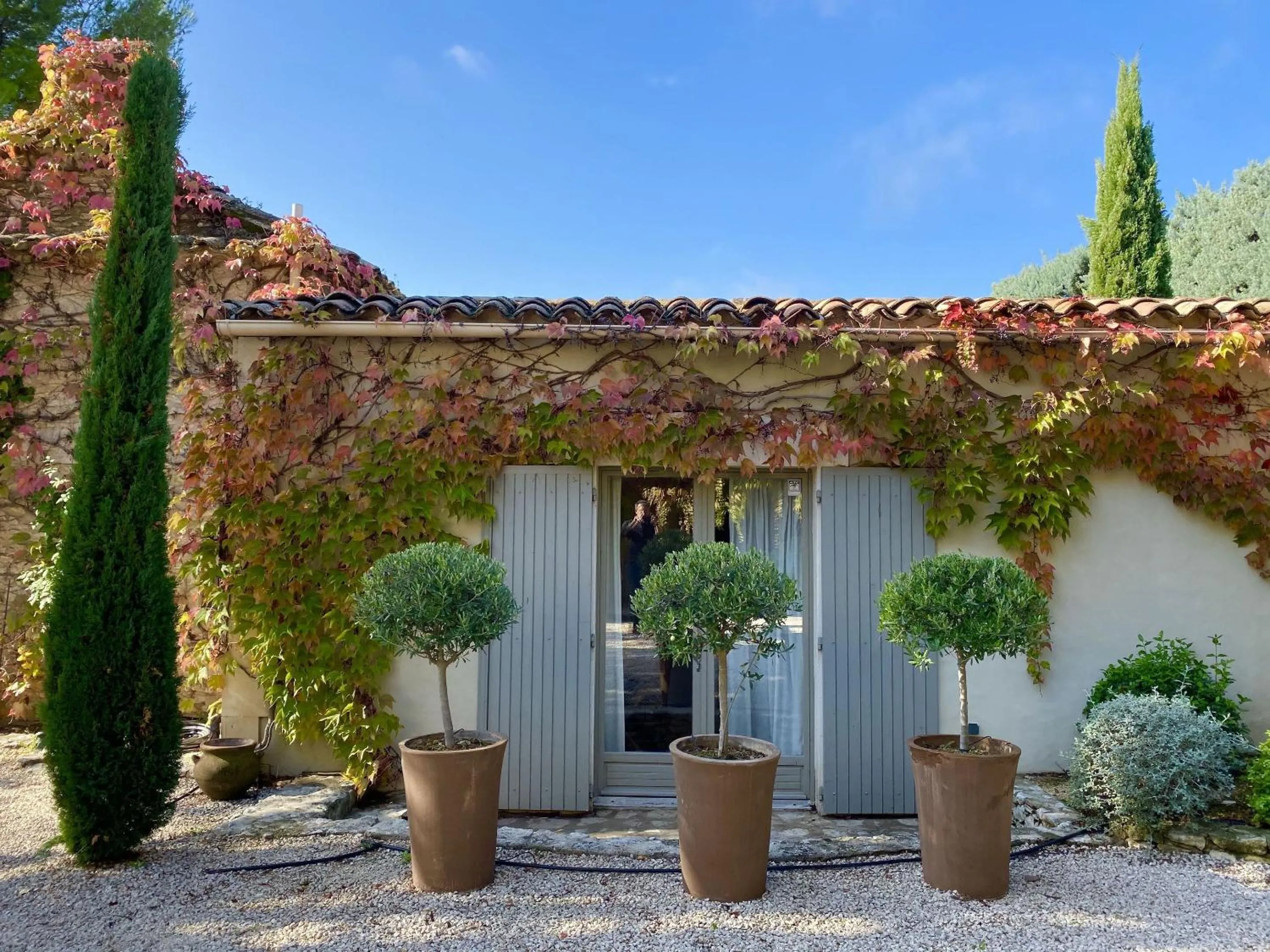 Property building in Mas De Rosemarie