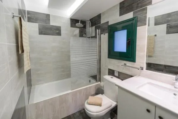 Toilet in Giannis Village Resort