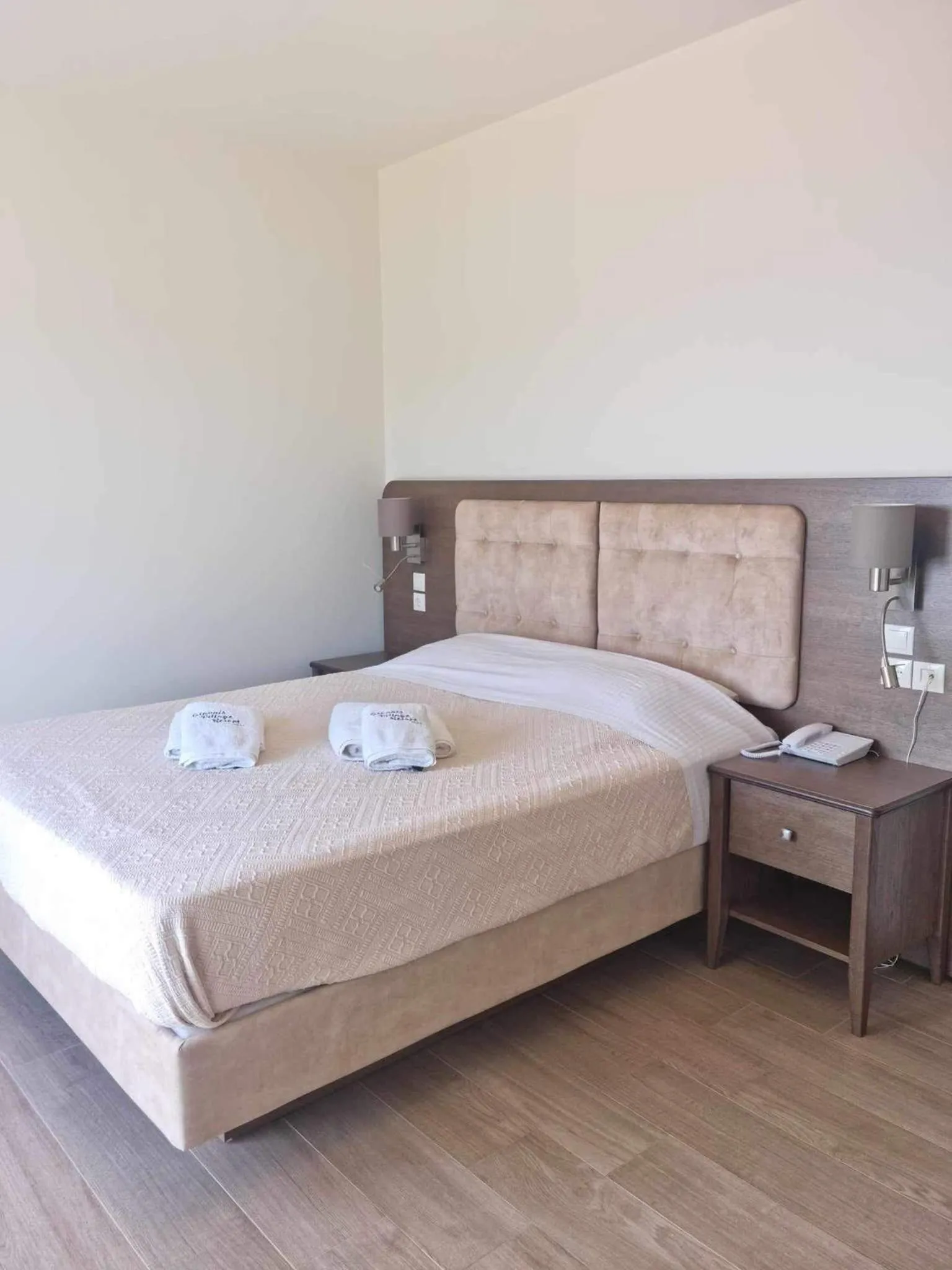 Bed in Giannis Village Resort