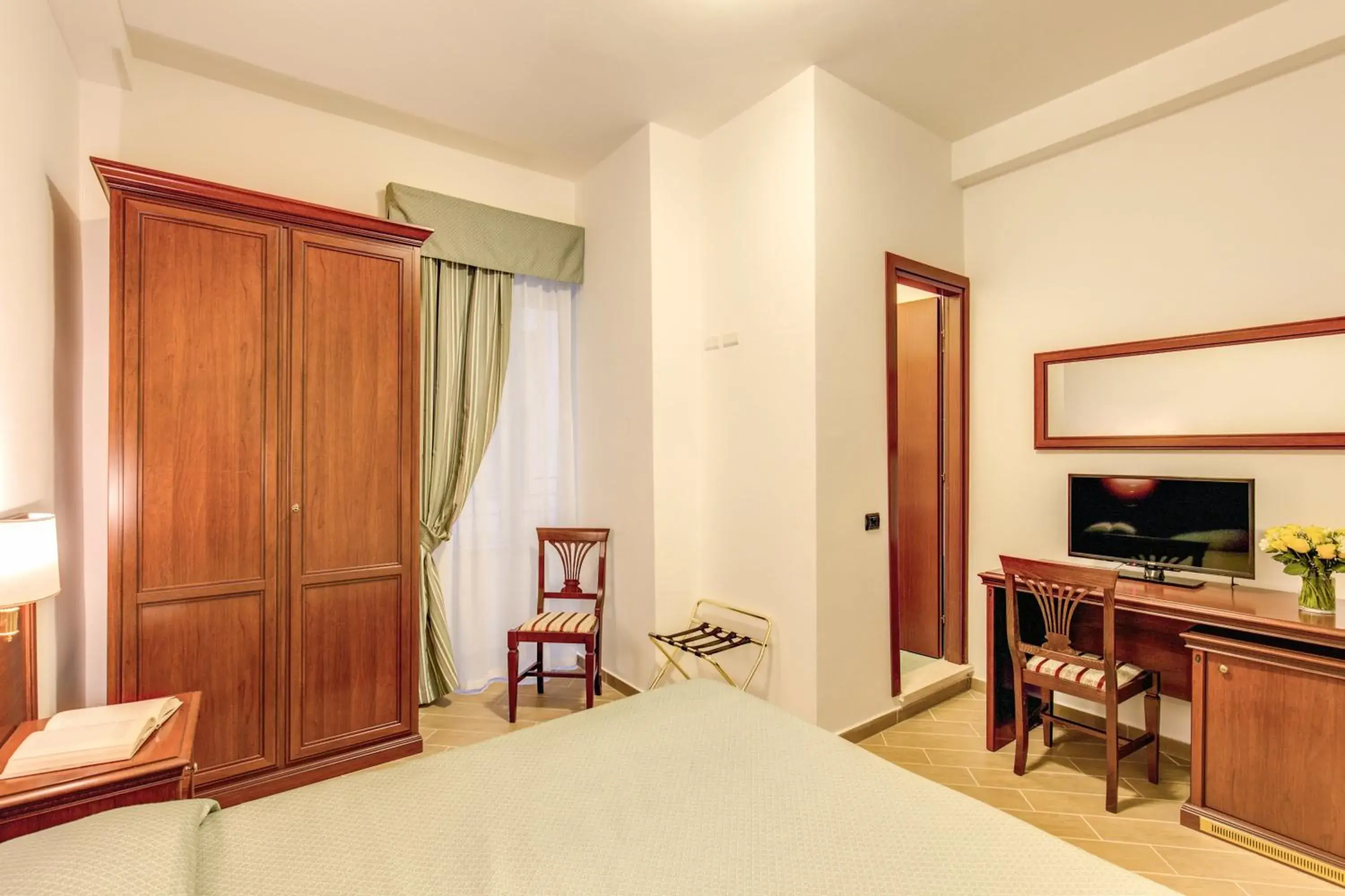 Photo of the whole room, Bed in Hotel Flavio Photo of the whole room, Bed in Hotel Flavio