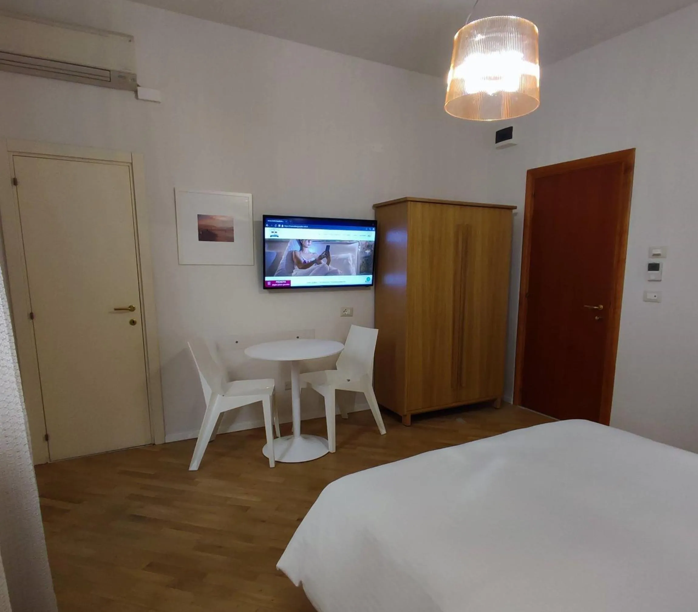 Photo of the whole room, Bed in Stella CasaBono