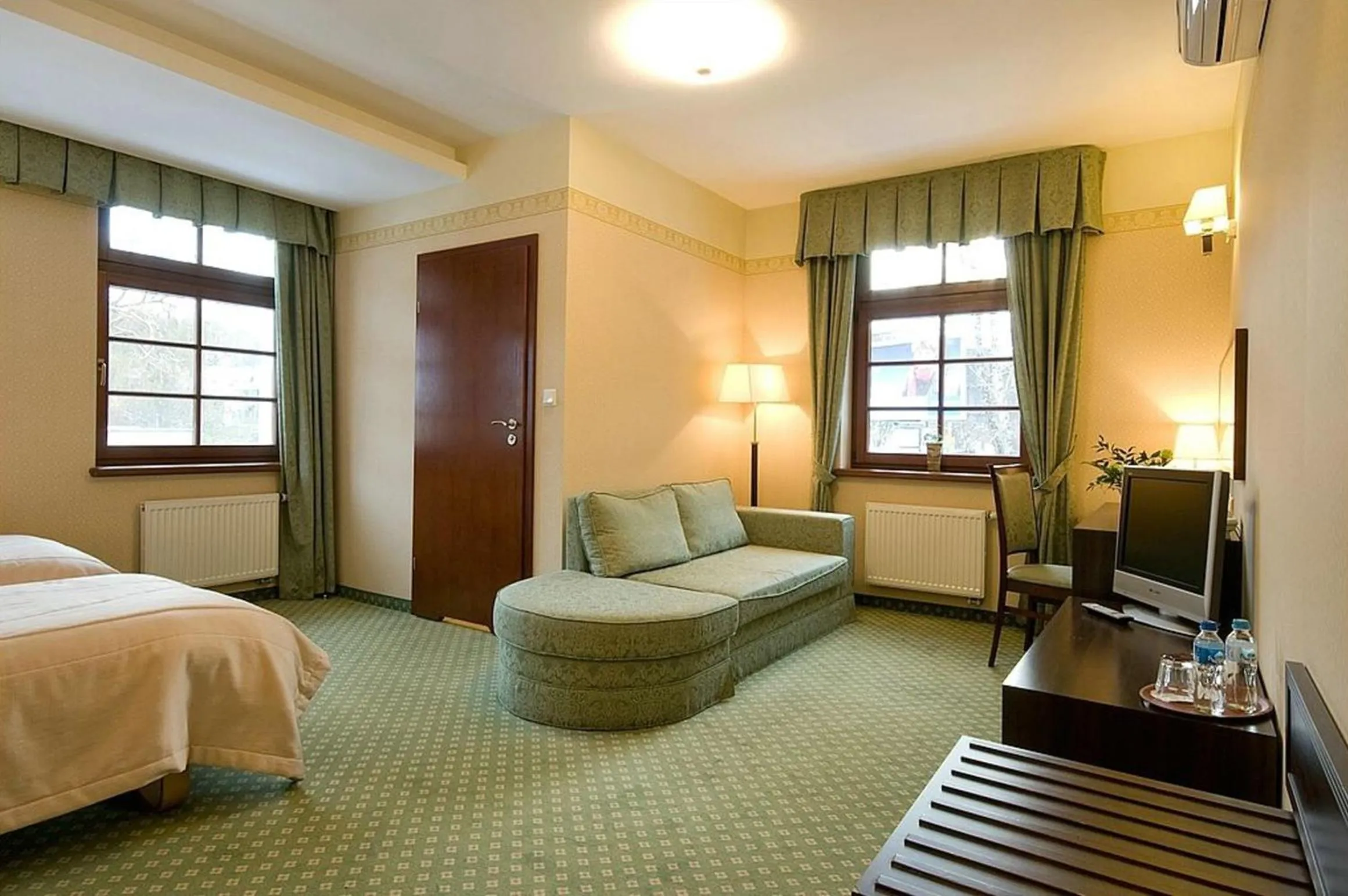 TV and multimedia in Willa Jaśkowy Dworek