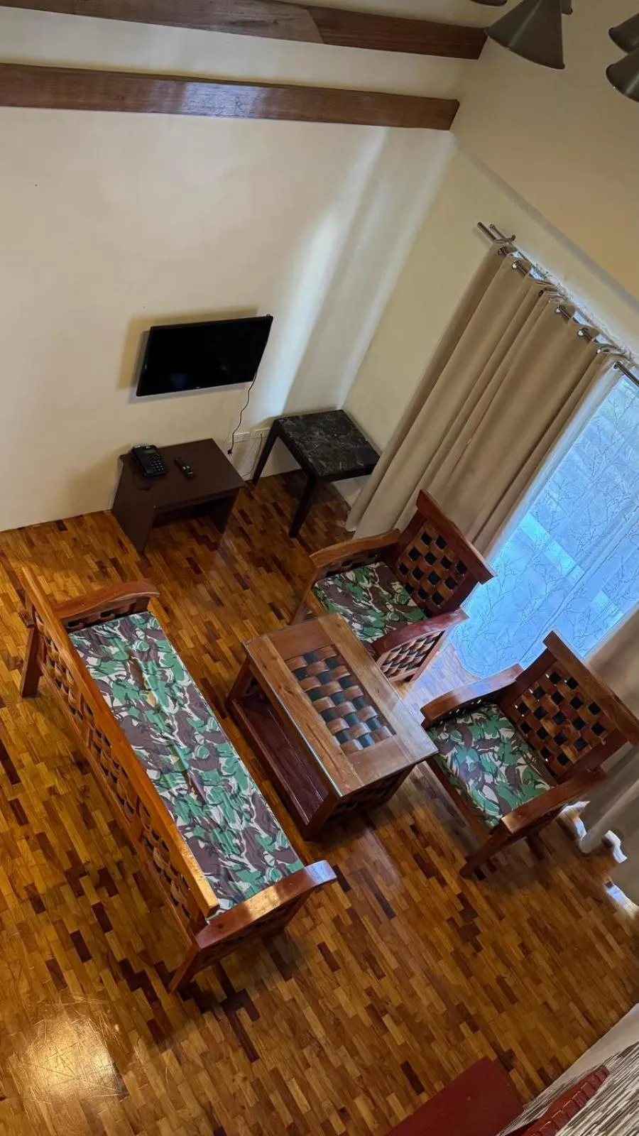 Elliannah Pines Hotel