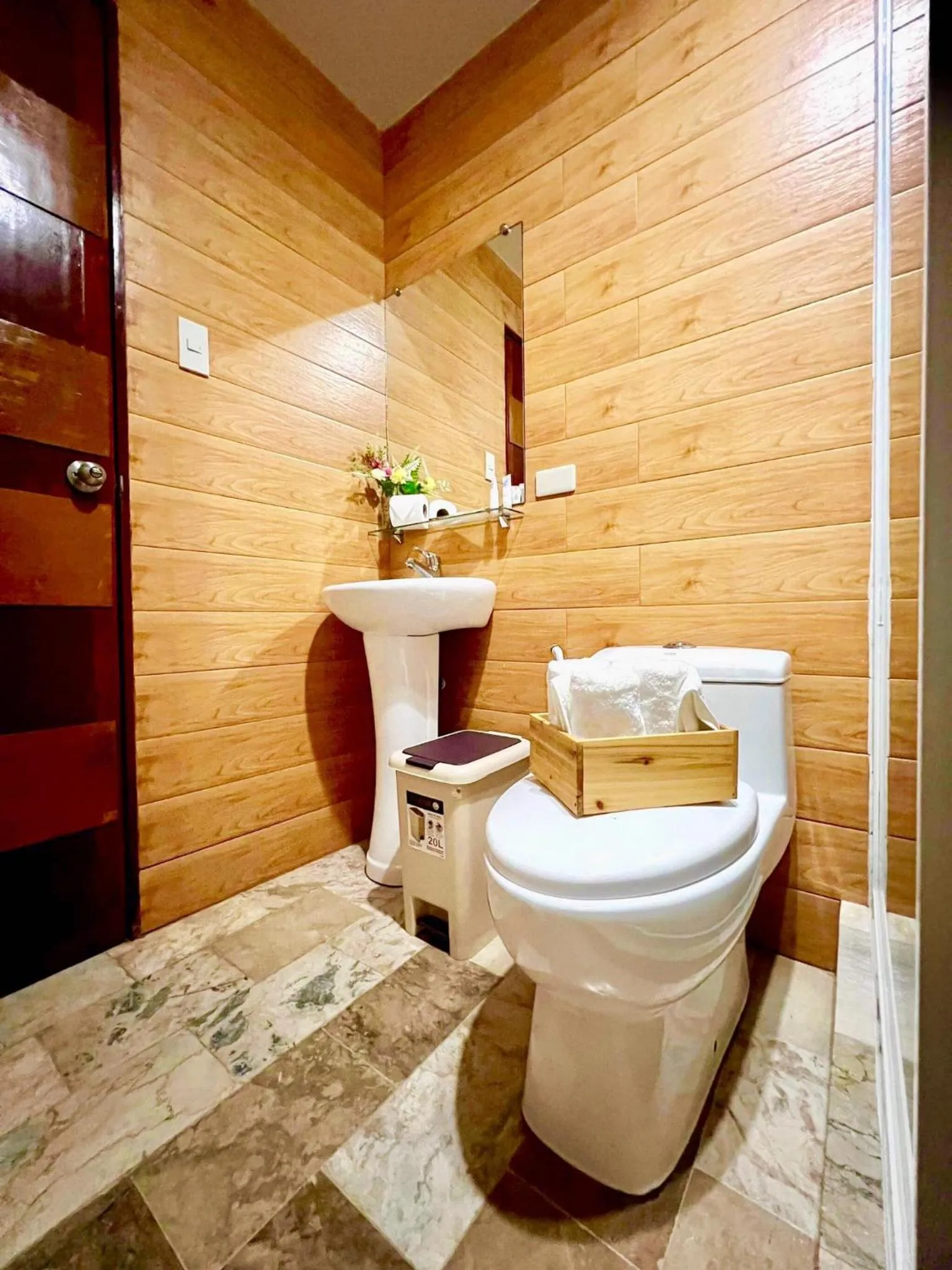 Toilet in La Presca Hotel