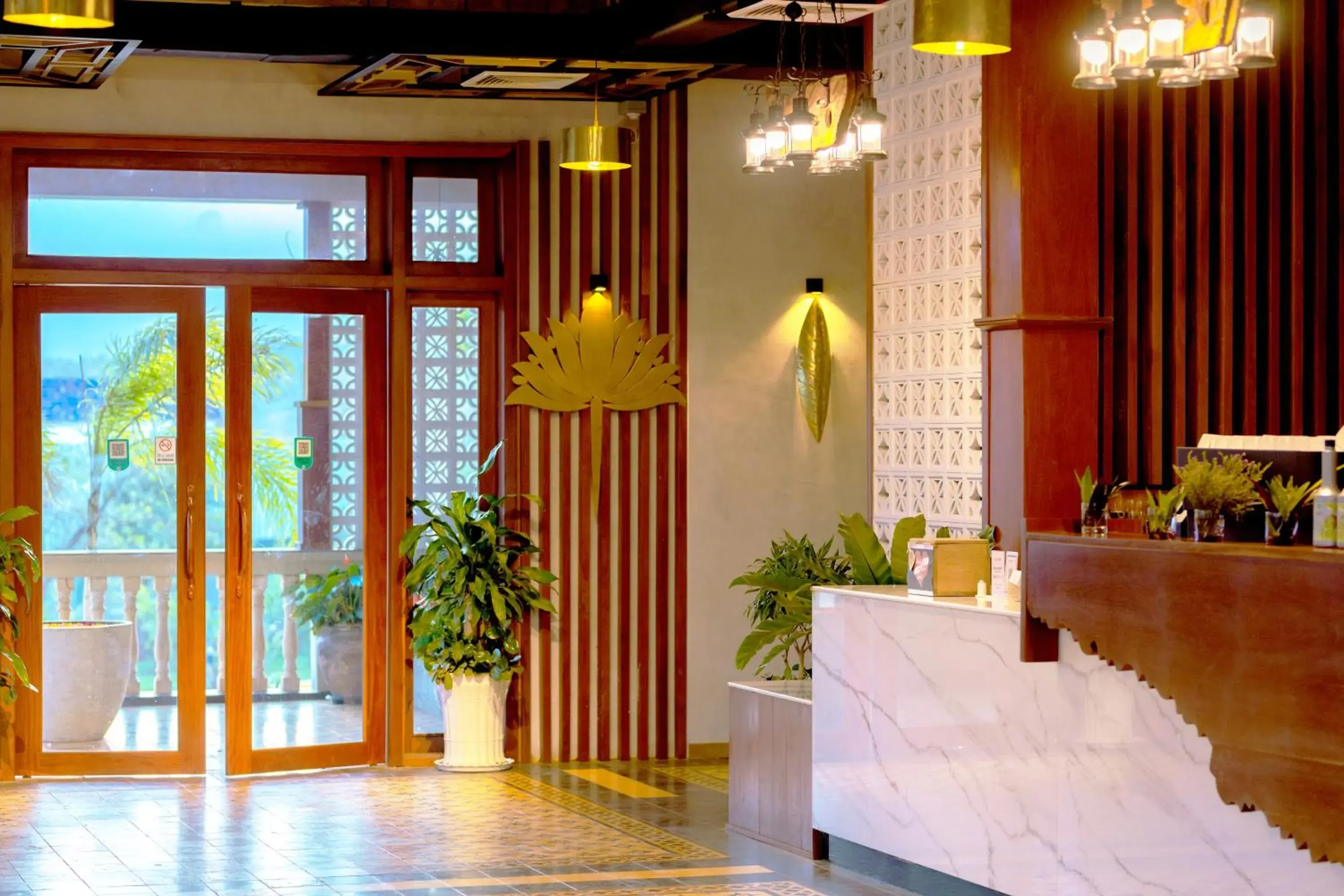 Restaurant/places to eat in KNN Luxury Hill Restaurant/places to eat in KNN Luxury Hill