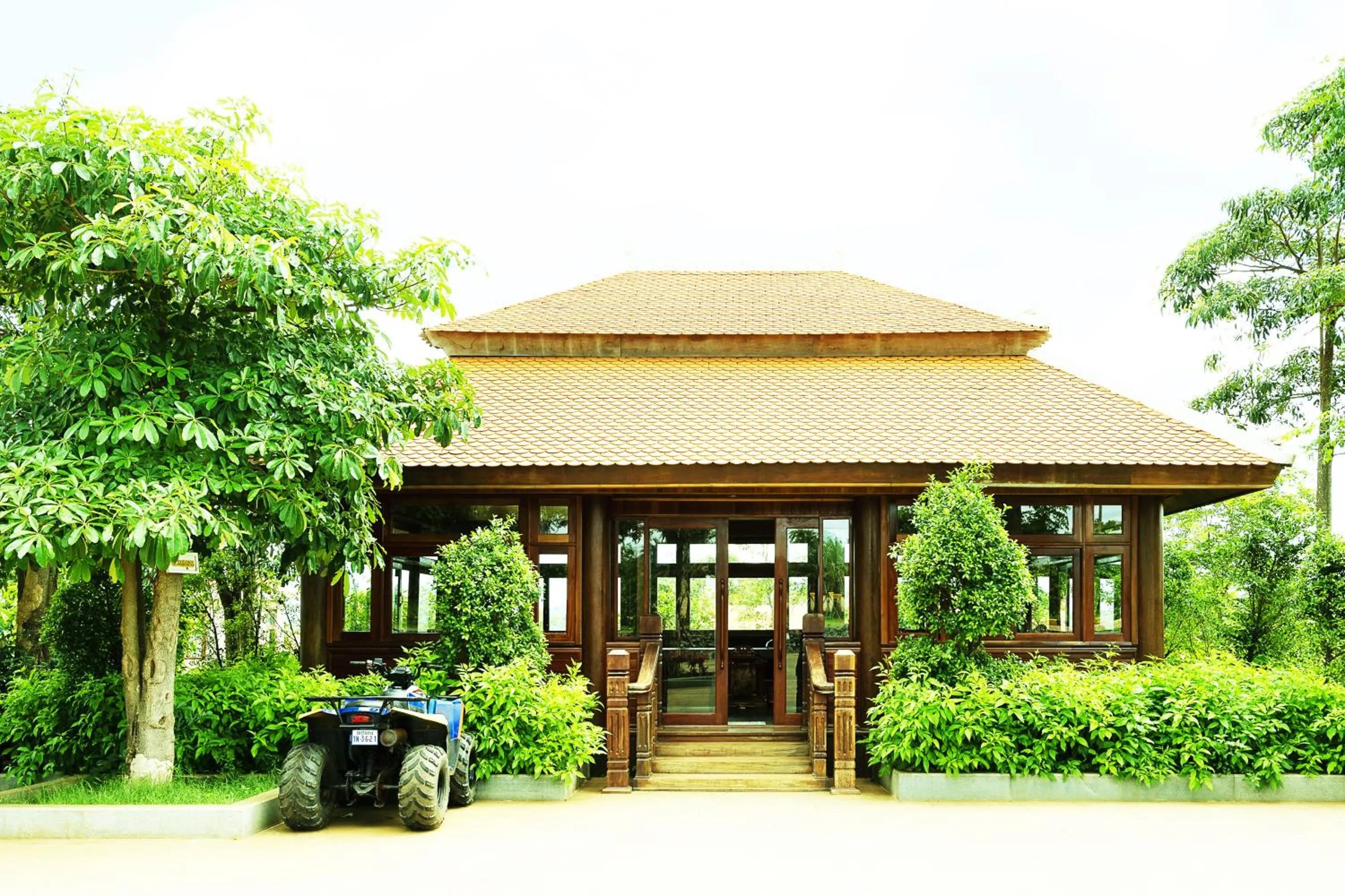 Property building in KNN Luxury Hill