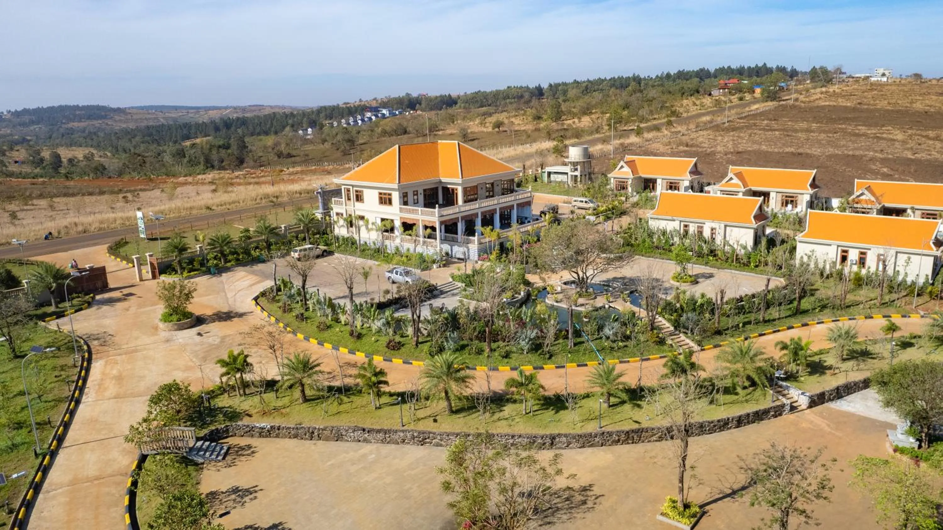 Property building in KNN Luxury Hill