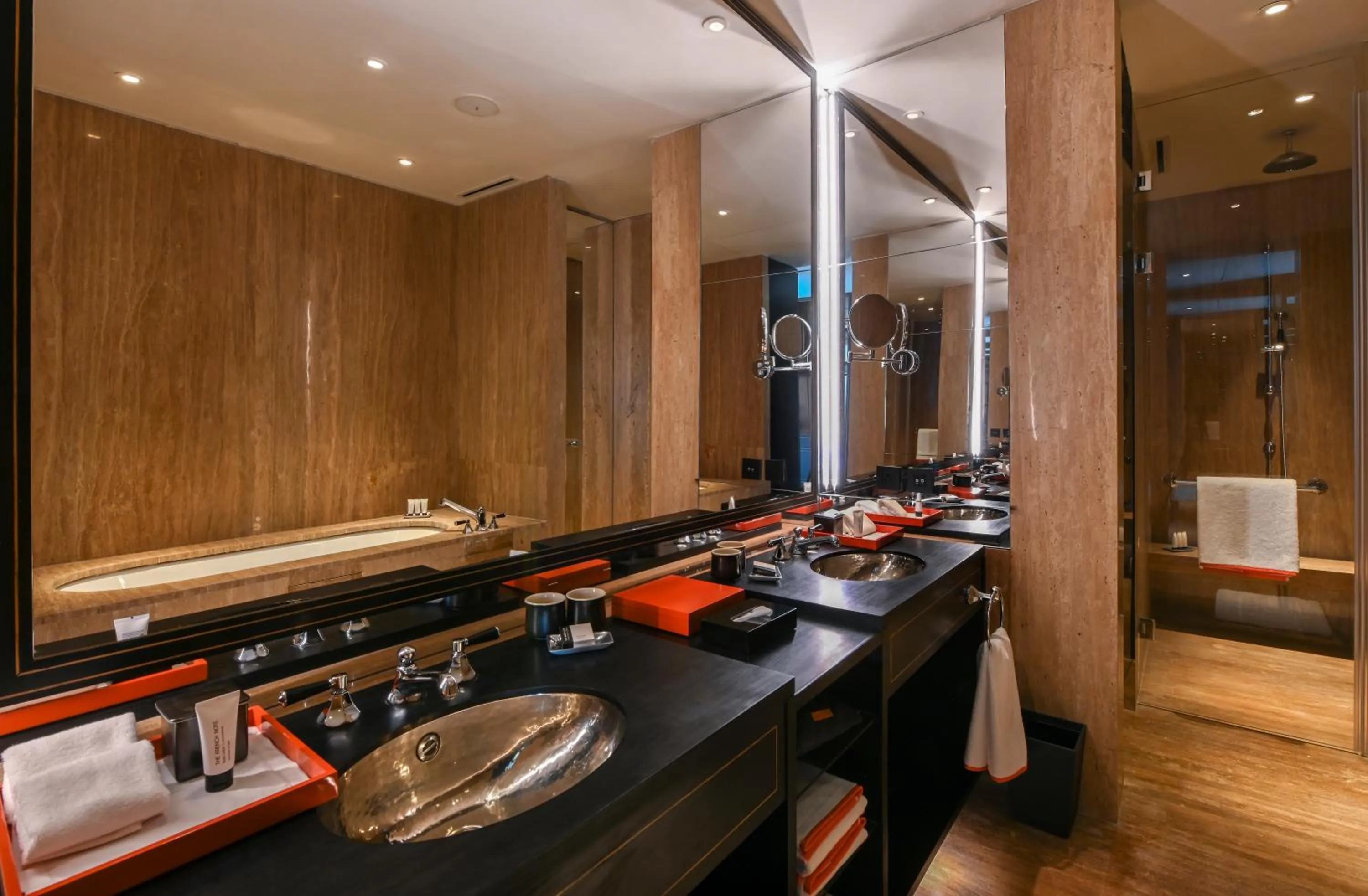 Bathroom in Grand Hyatt Gurgaon