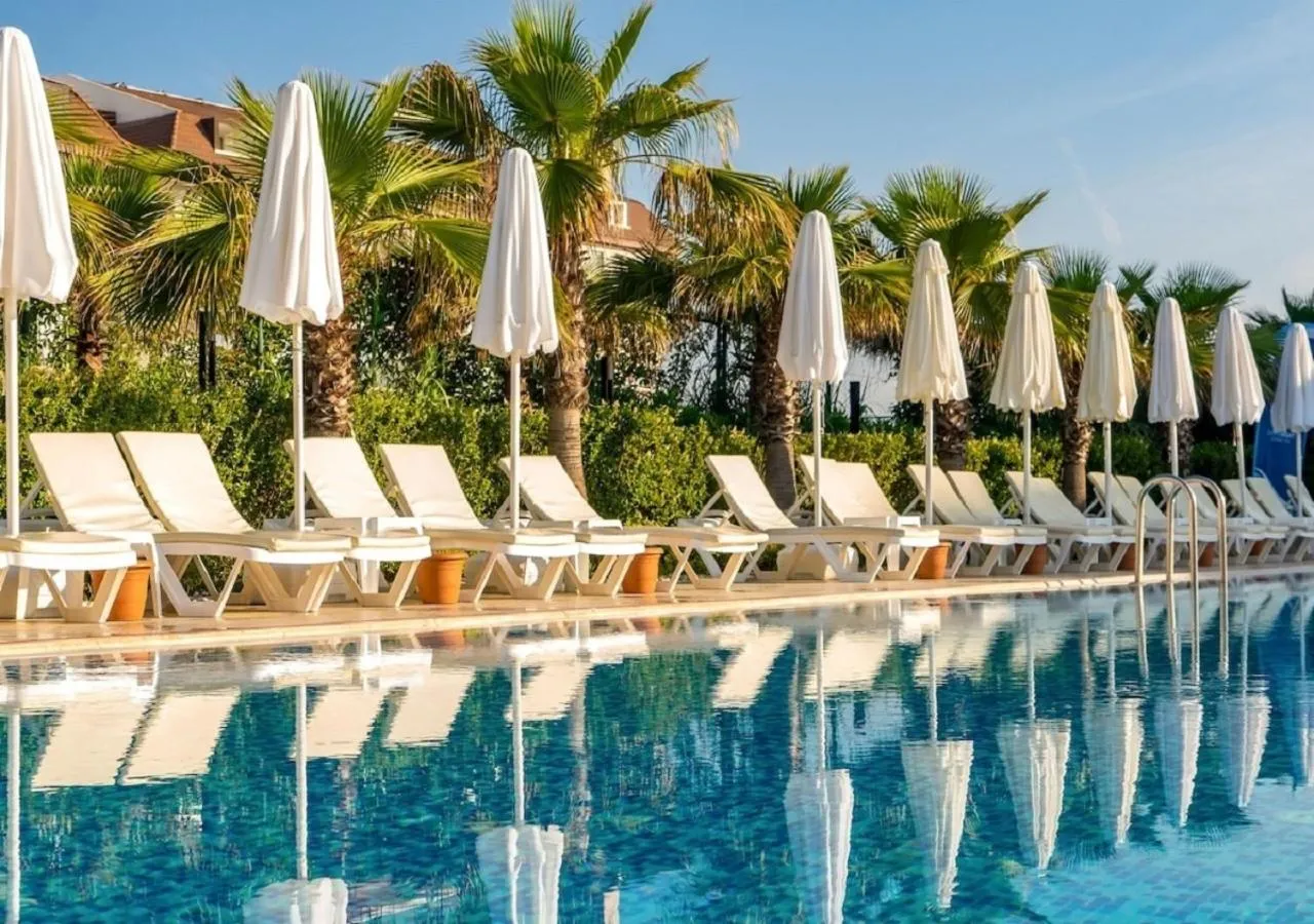 Armas Life Belek