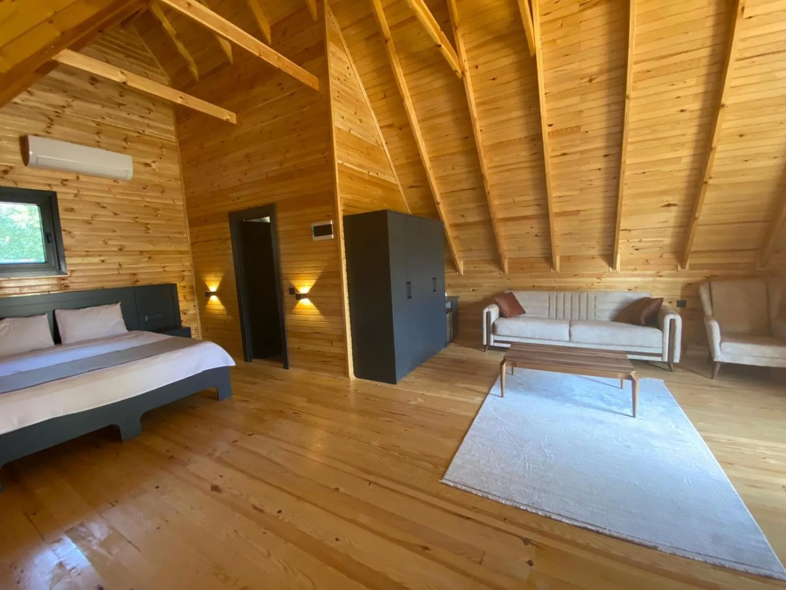 Photo of the whole room, Bed in Pinhan Otel Kazdağıları