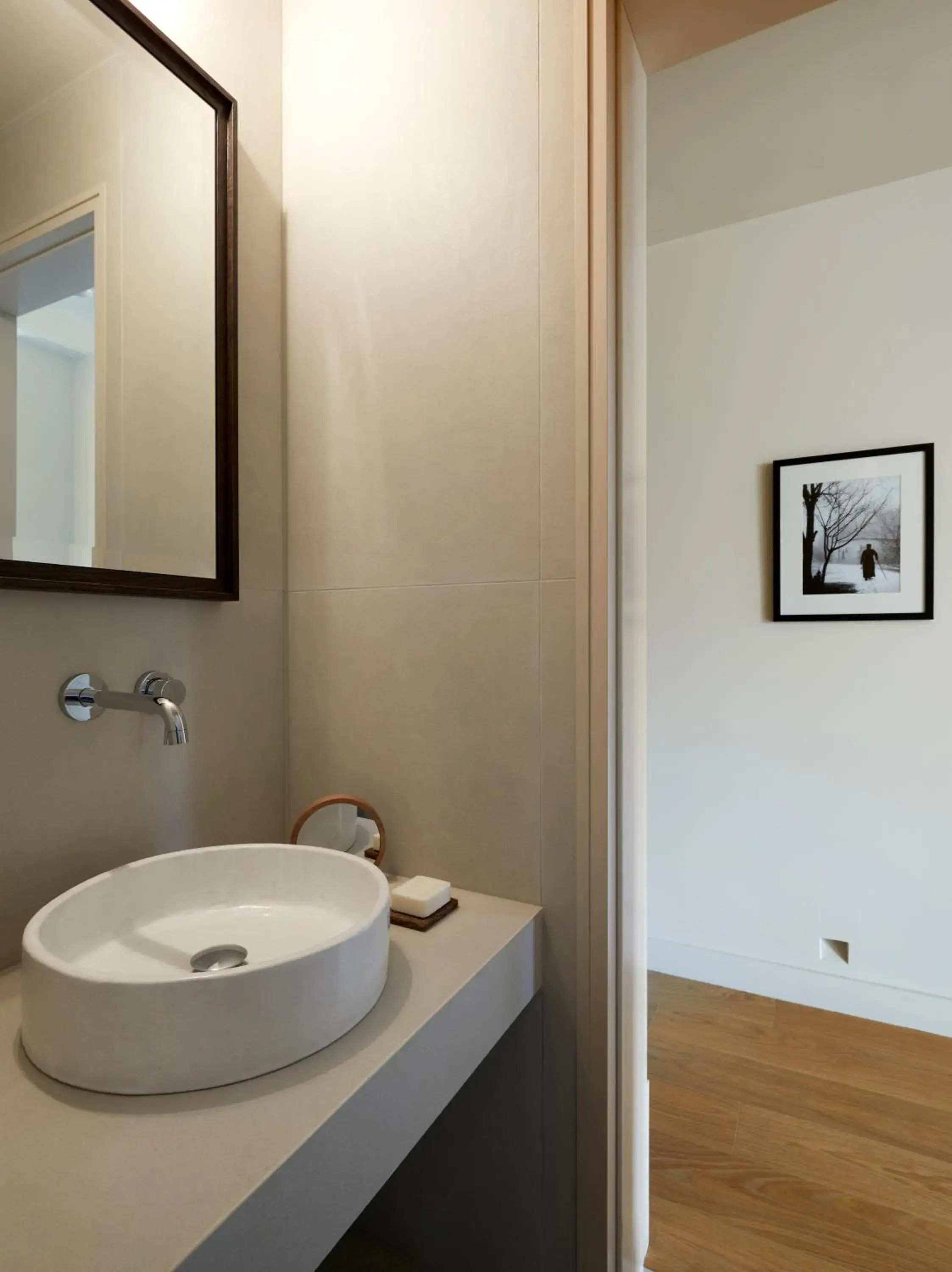 Deluxe Queen Room in The Storyteller Boutique House Deluxe Queen Room in The Storyteller Boutique House