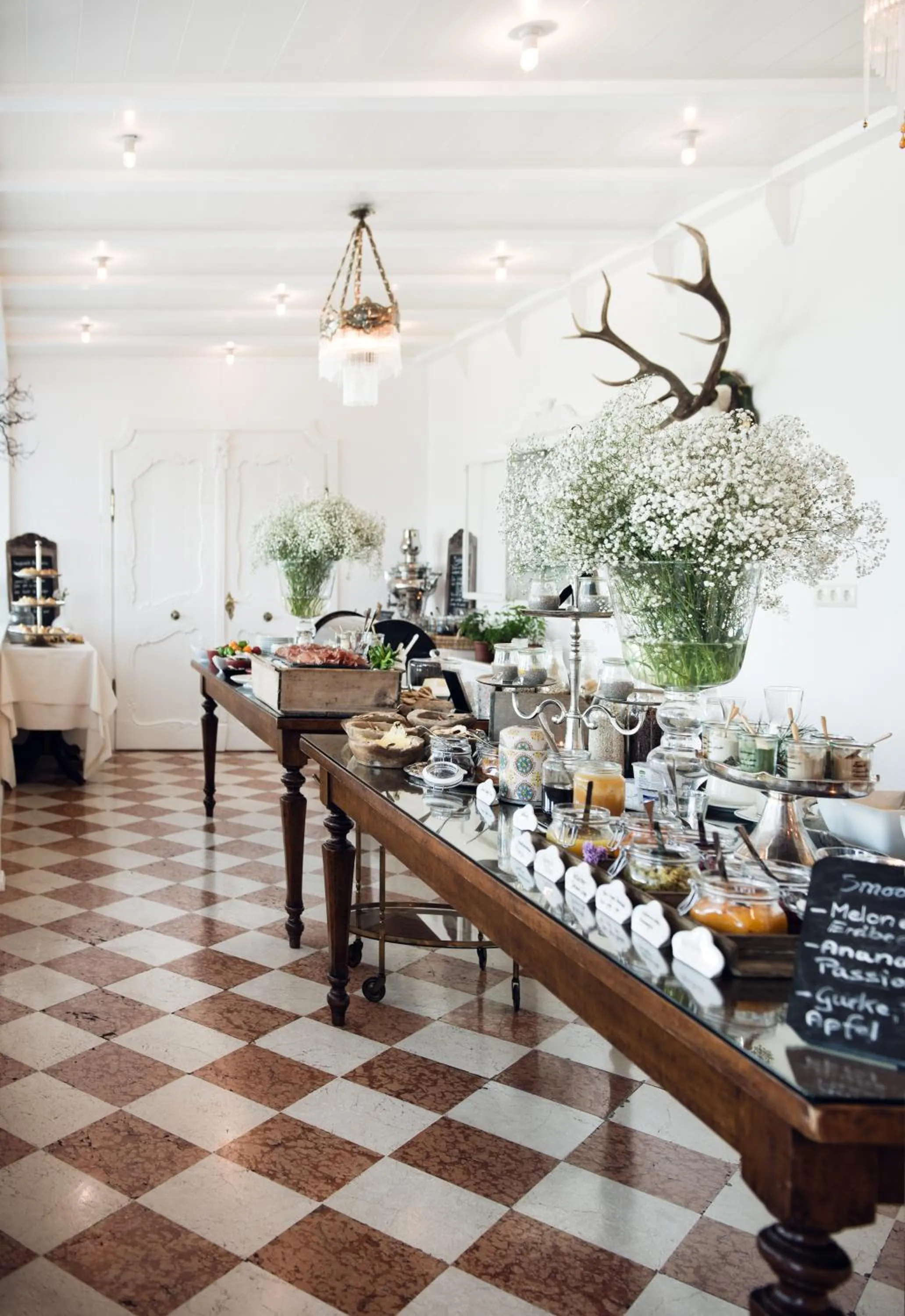 Restaurant/places to eat in Relais & Chateaux Hotel Castel Fragsburg