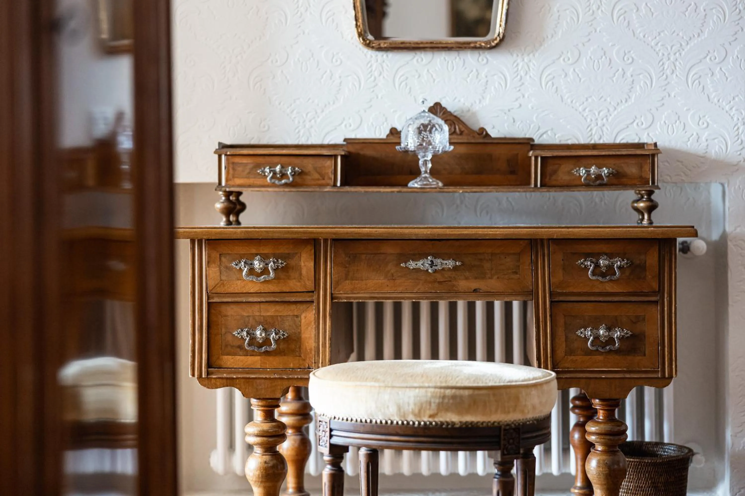 Photo of the whole room in Relais & Chateaux Hotel Castel Fragsburg