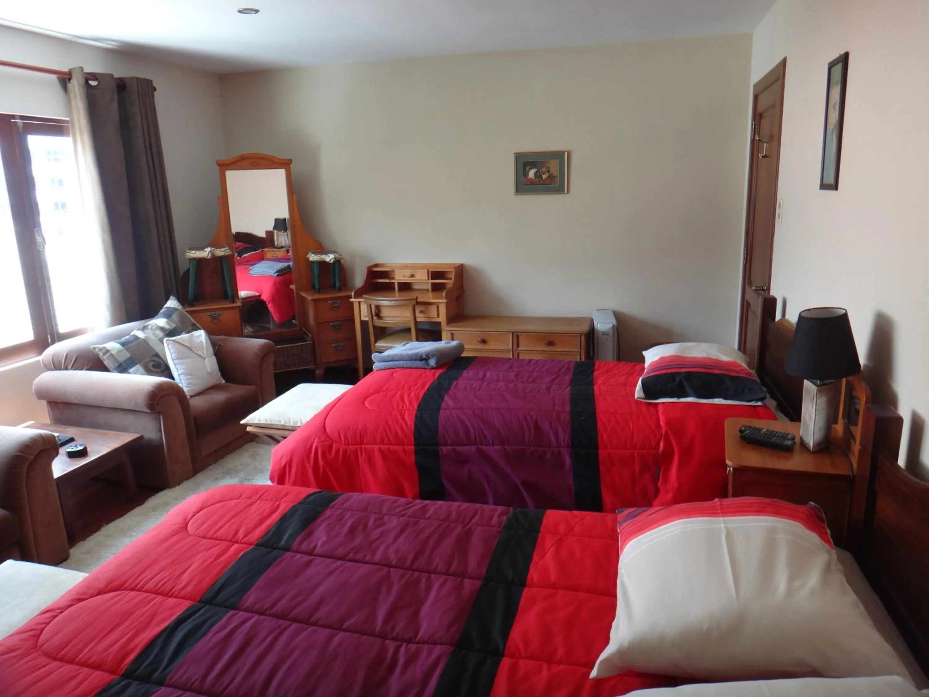 Comfort Double or Twin Room - single occupancy in Rendezvous Hostal