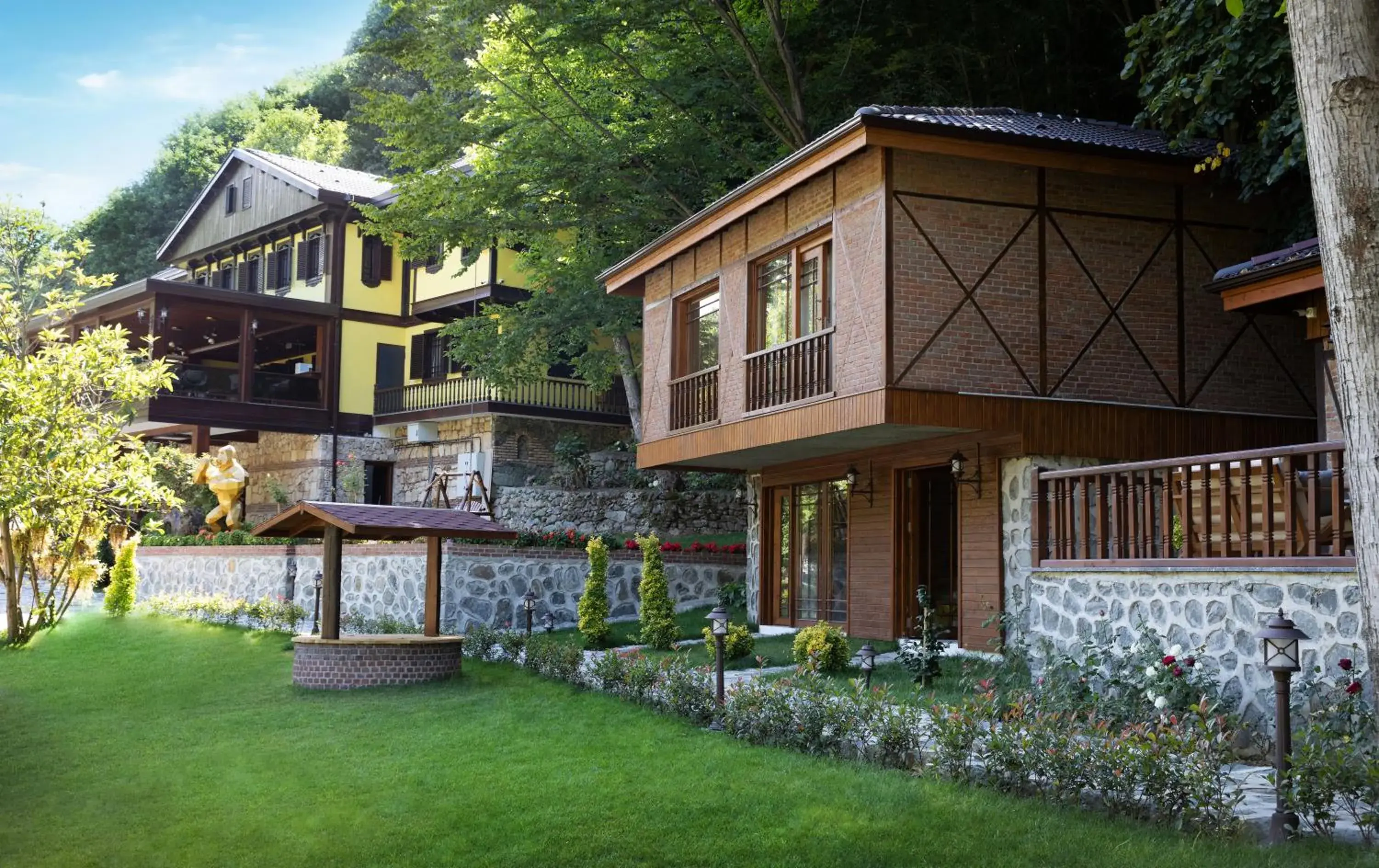 Property building in Casa Giallo Managed By Dedeman Property building in Casa Giallo Managed By Dedeman