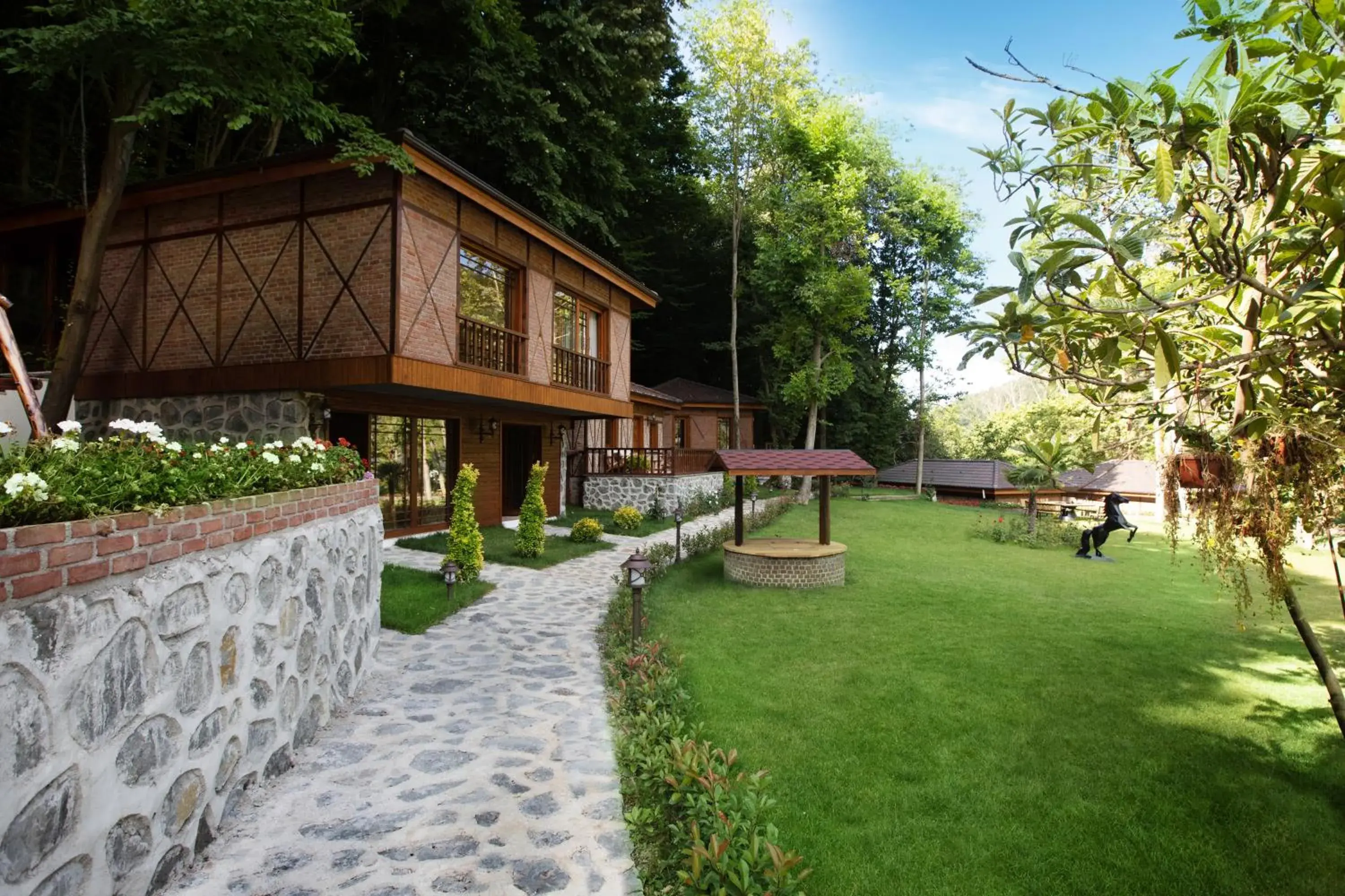 Property building in Casa Giallo Managed By Dedeman Property building in Casa Giallo Managed By Dedeman