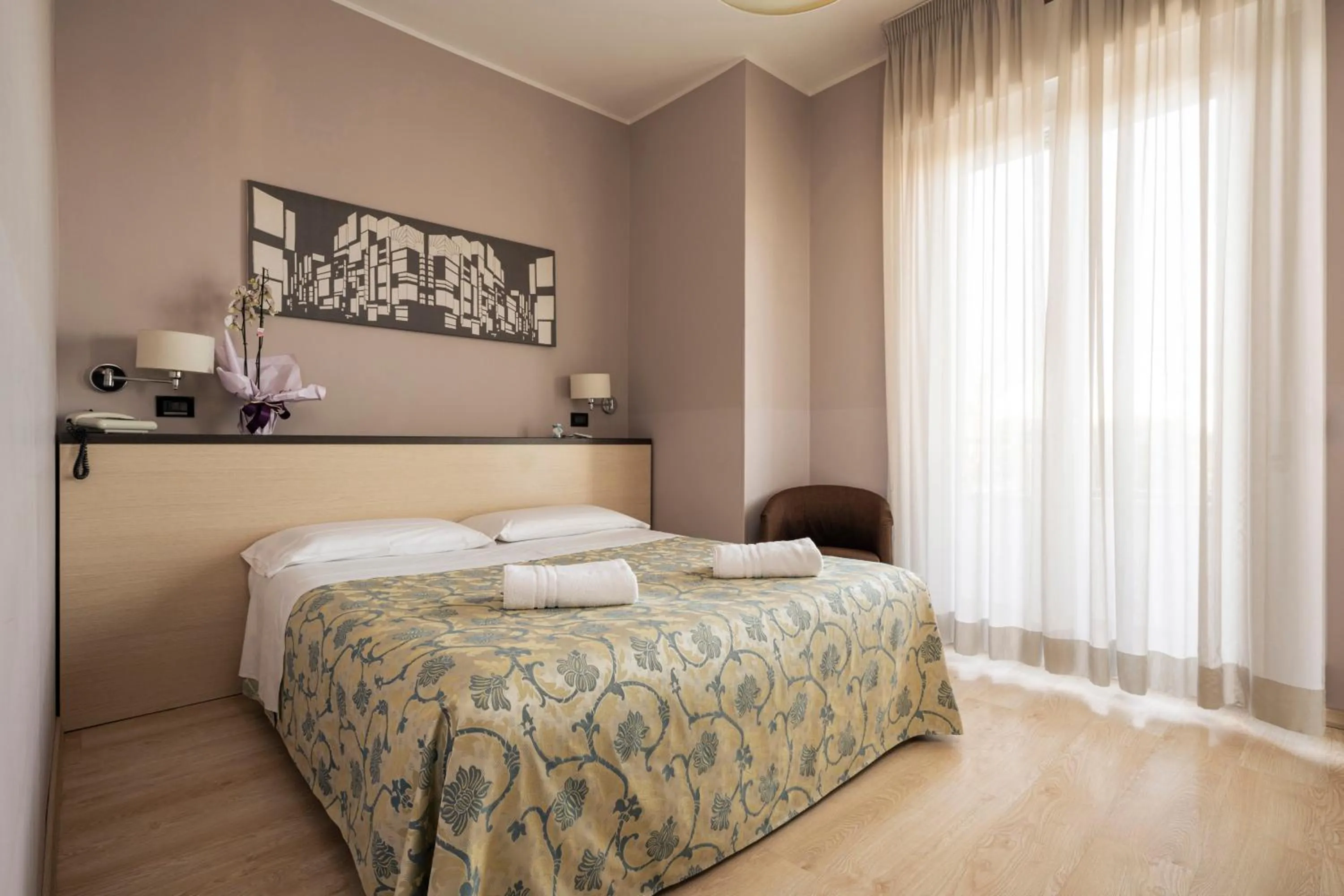 Bed in Hotel Mondial