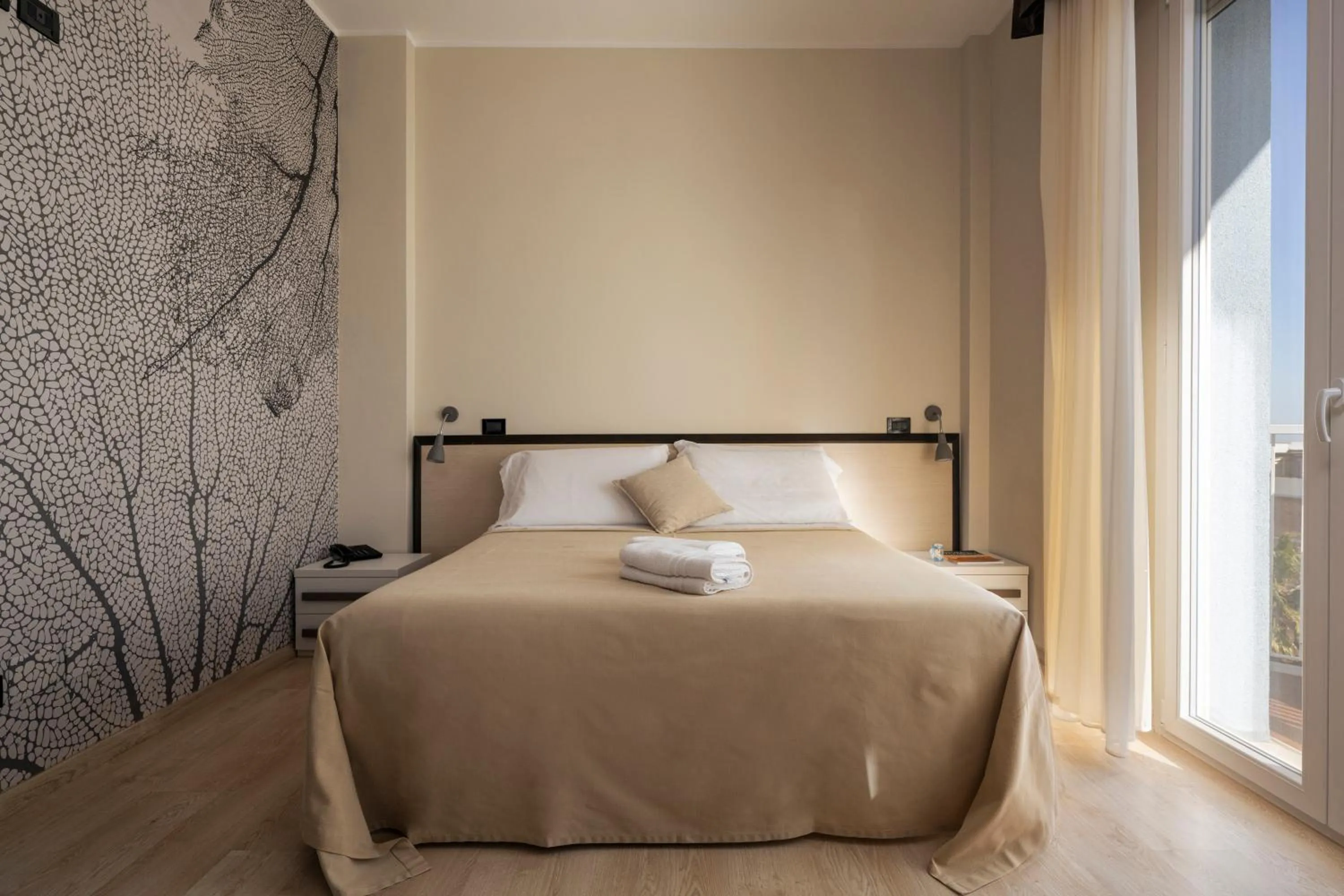 Bed in Hotel Mondial