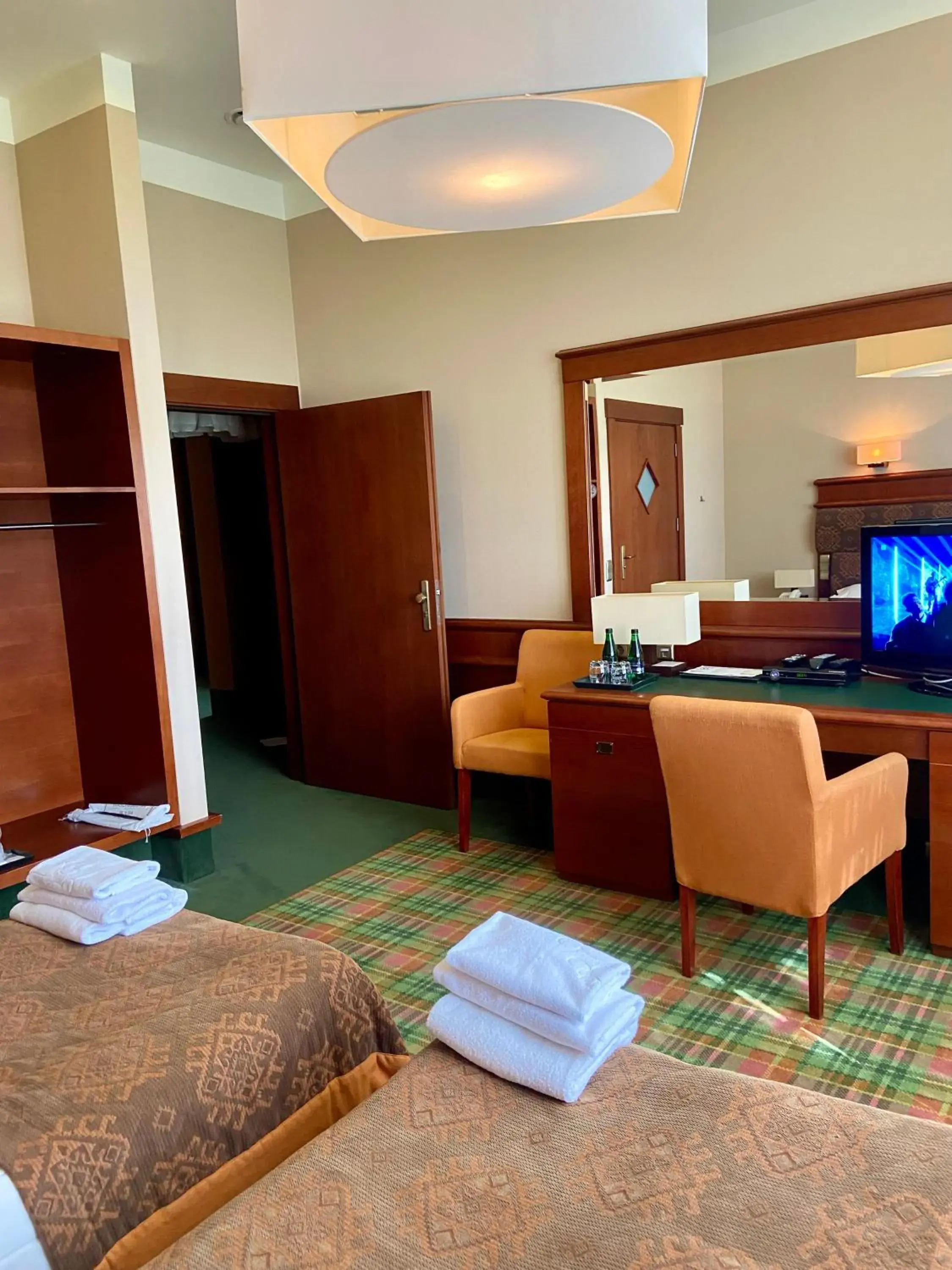 Double Room - Disability Access in Hotel Wawrzyniak Double Room - Disability Access in Hotel Wawrzyniak