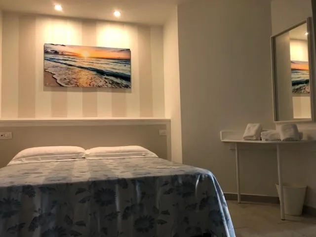 Bedroom, Bed in Hotel La Rosetta Scauri