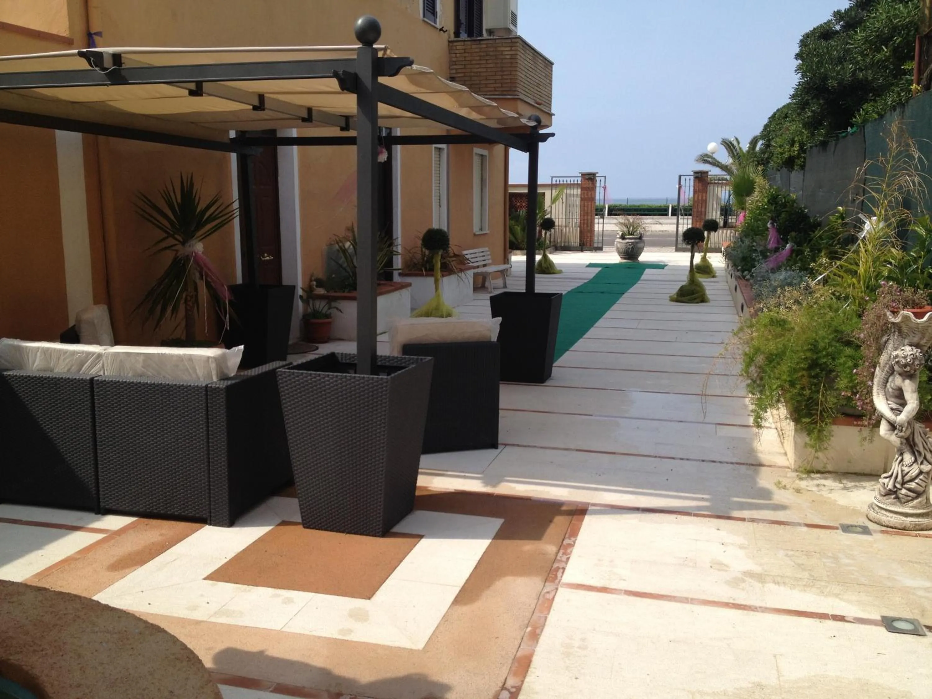 Facade/entrance in Hotel La Rosetta Scauri