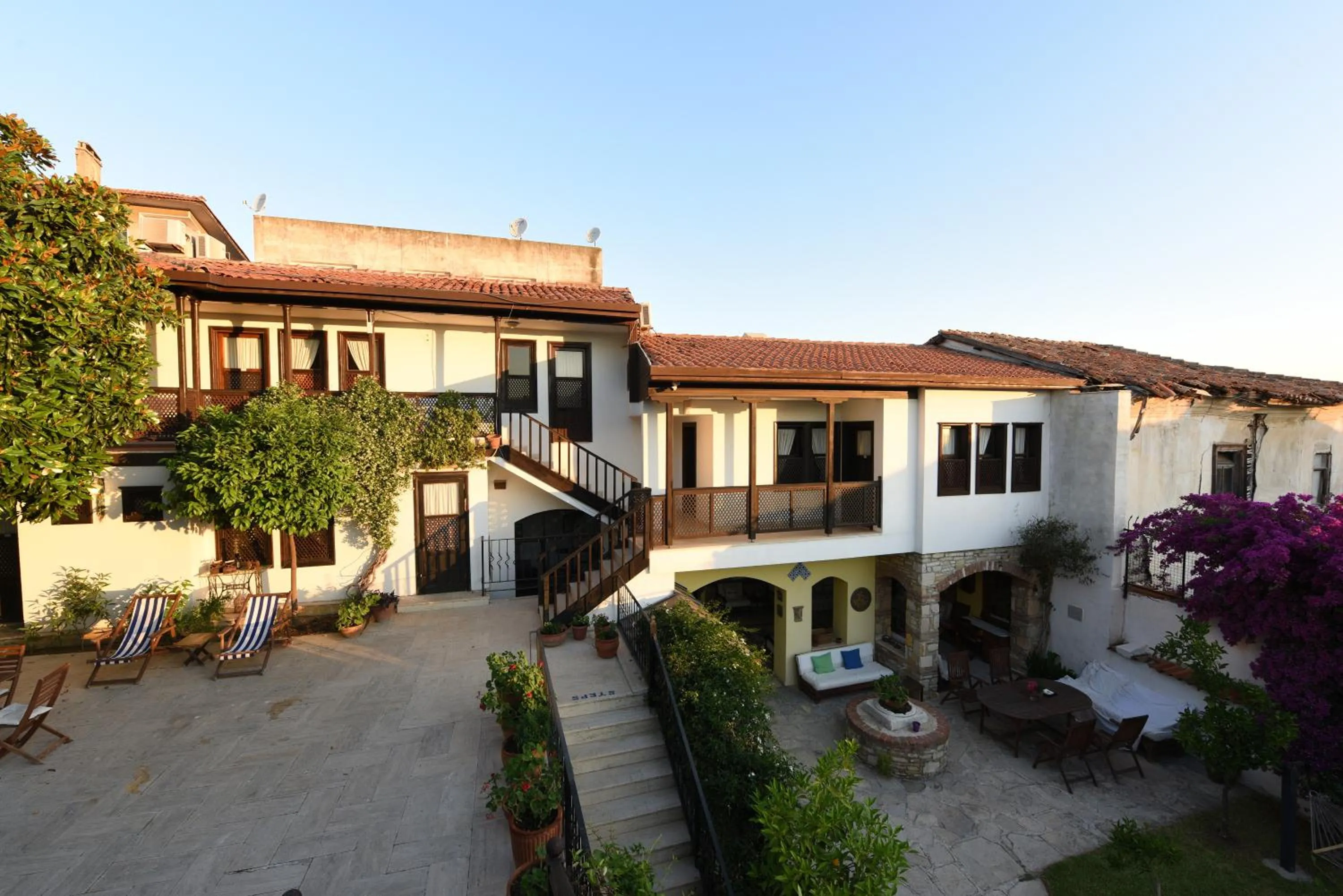 Facade/entrance in Villa Konak Hotel
