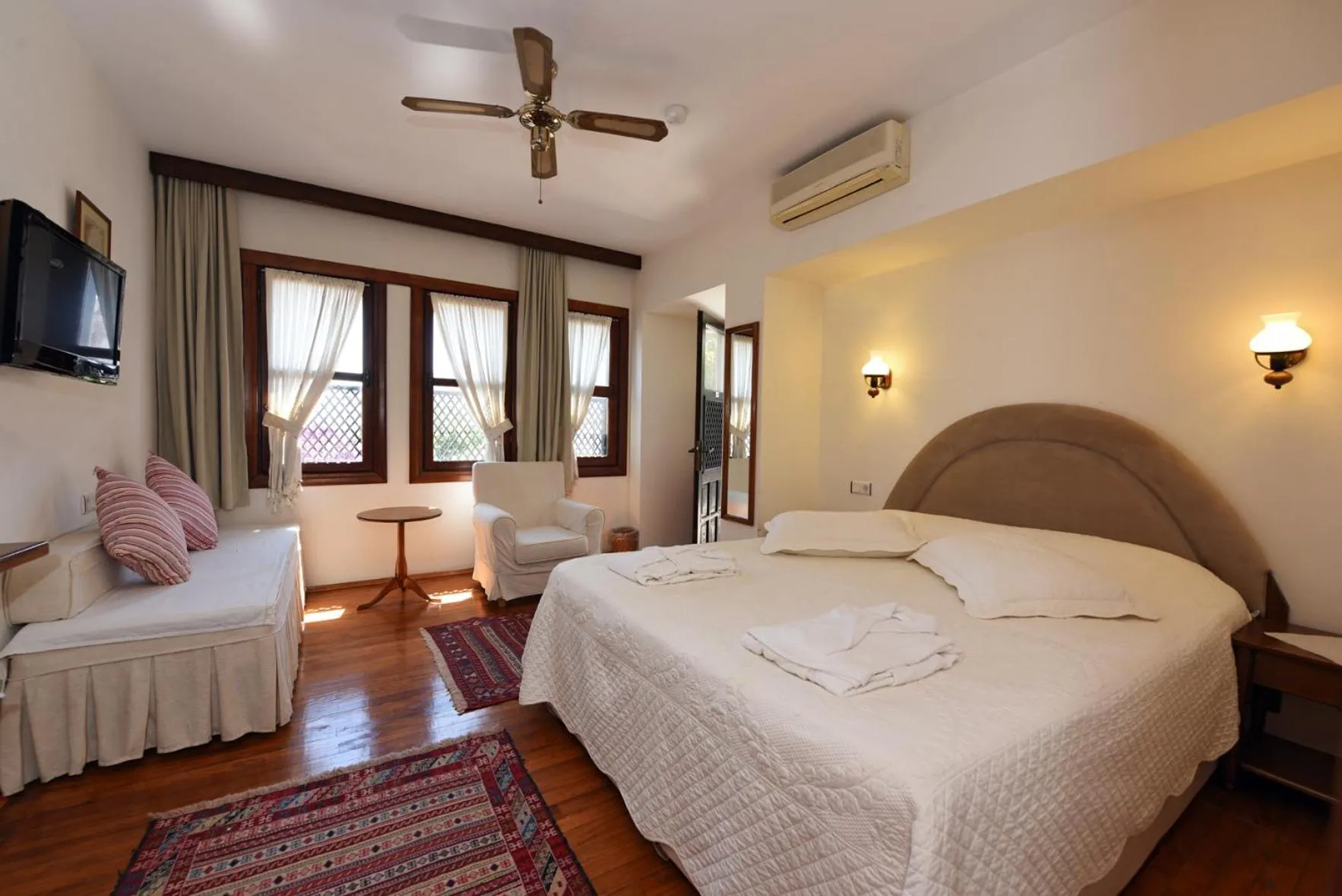 Other, Bed in Villa Konak Hotel