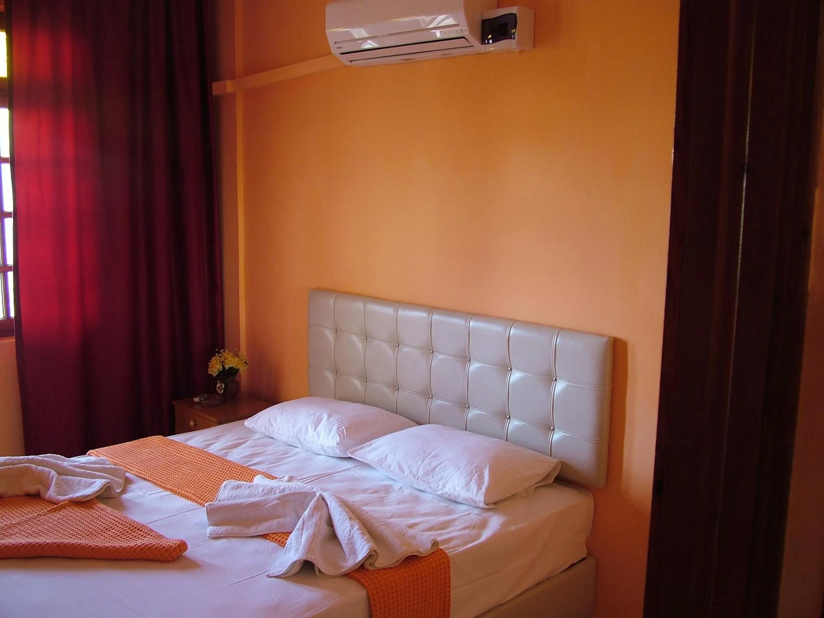 Bed in Gultepe Apartments