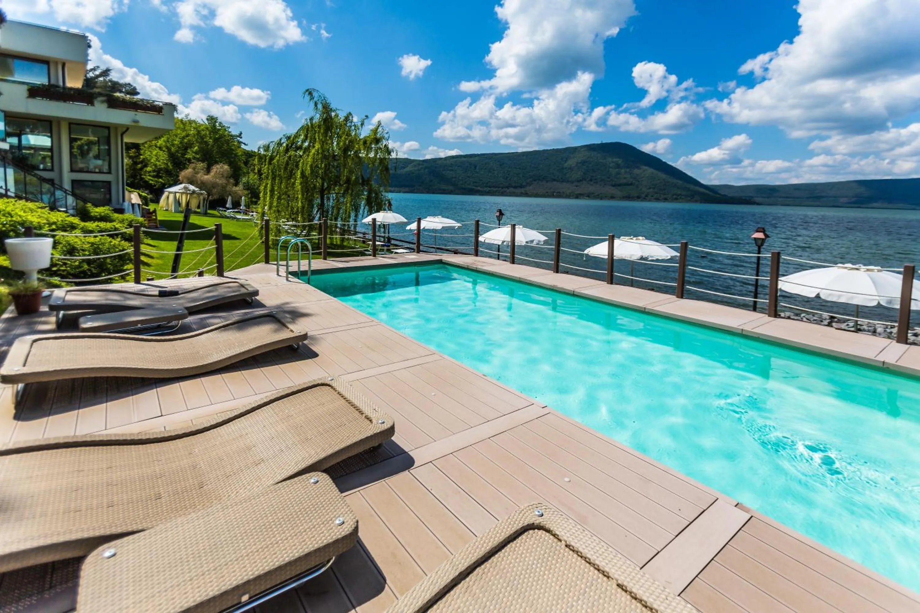 Pool view in Relais Sans Soucis & Spa