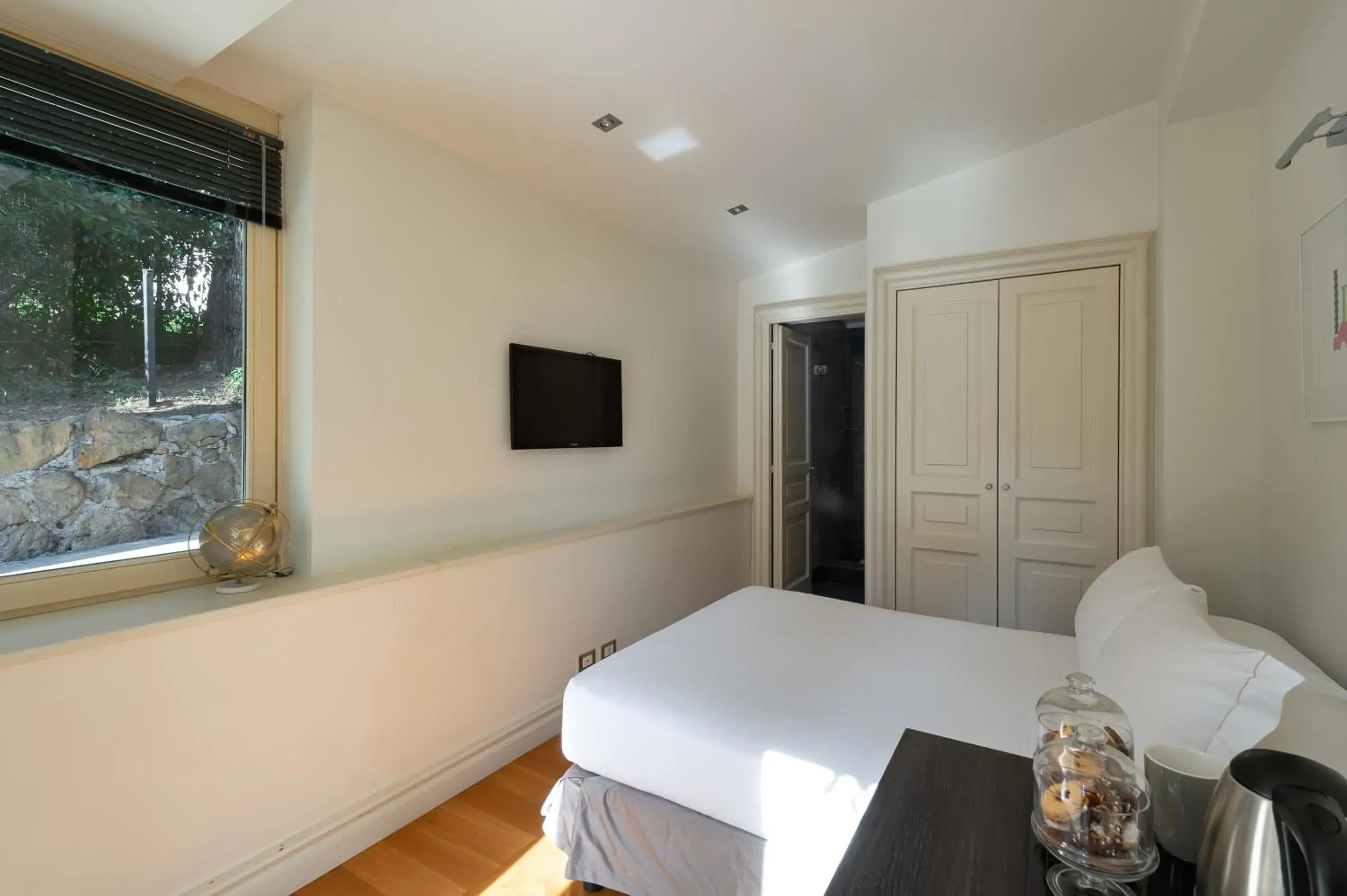 Bedroom, Bed in Hotel Principe Torlonia Bedroom, Bed in Hotel Principe Torlonia