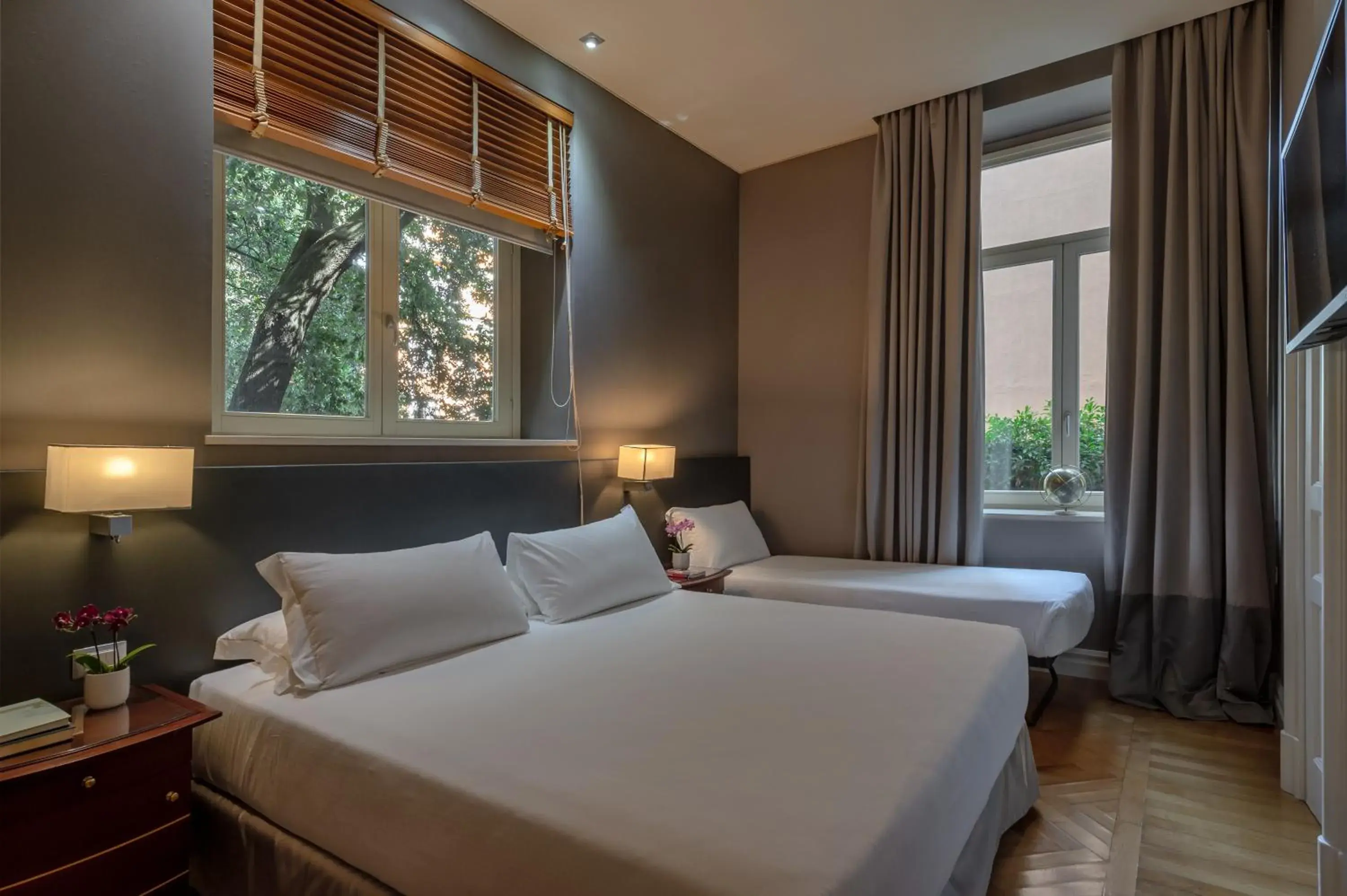 Comfort Triple Room in Hotel Principe Torlonia Comfort Triple Room in Hotel Principe Torlonia