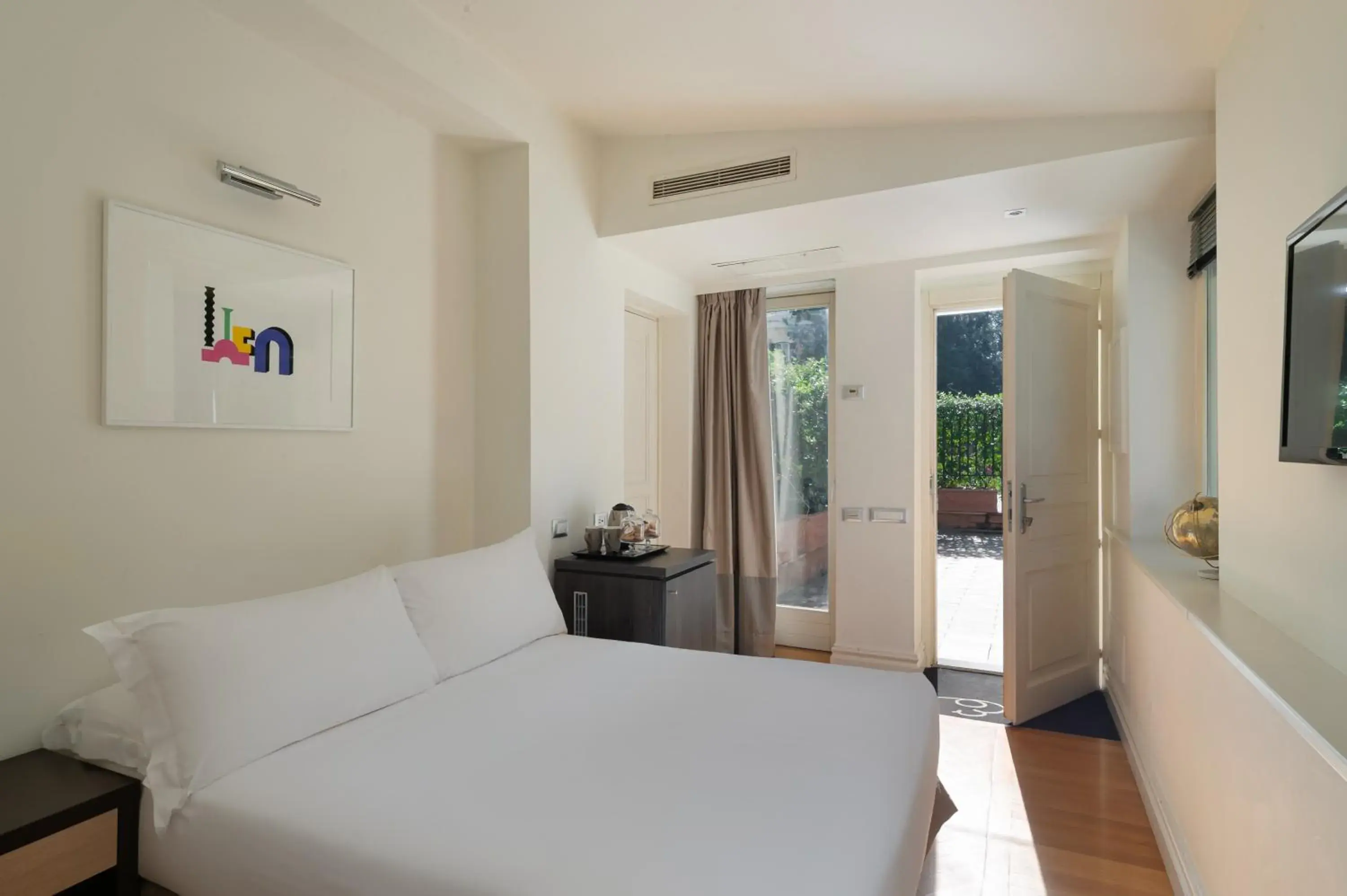 Bedroom, Bed in Hotel Principe Torlonia Bedroom, Bed in Hotel Principe Torlonia