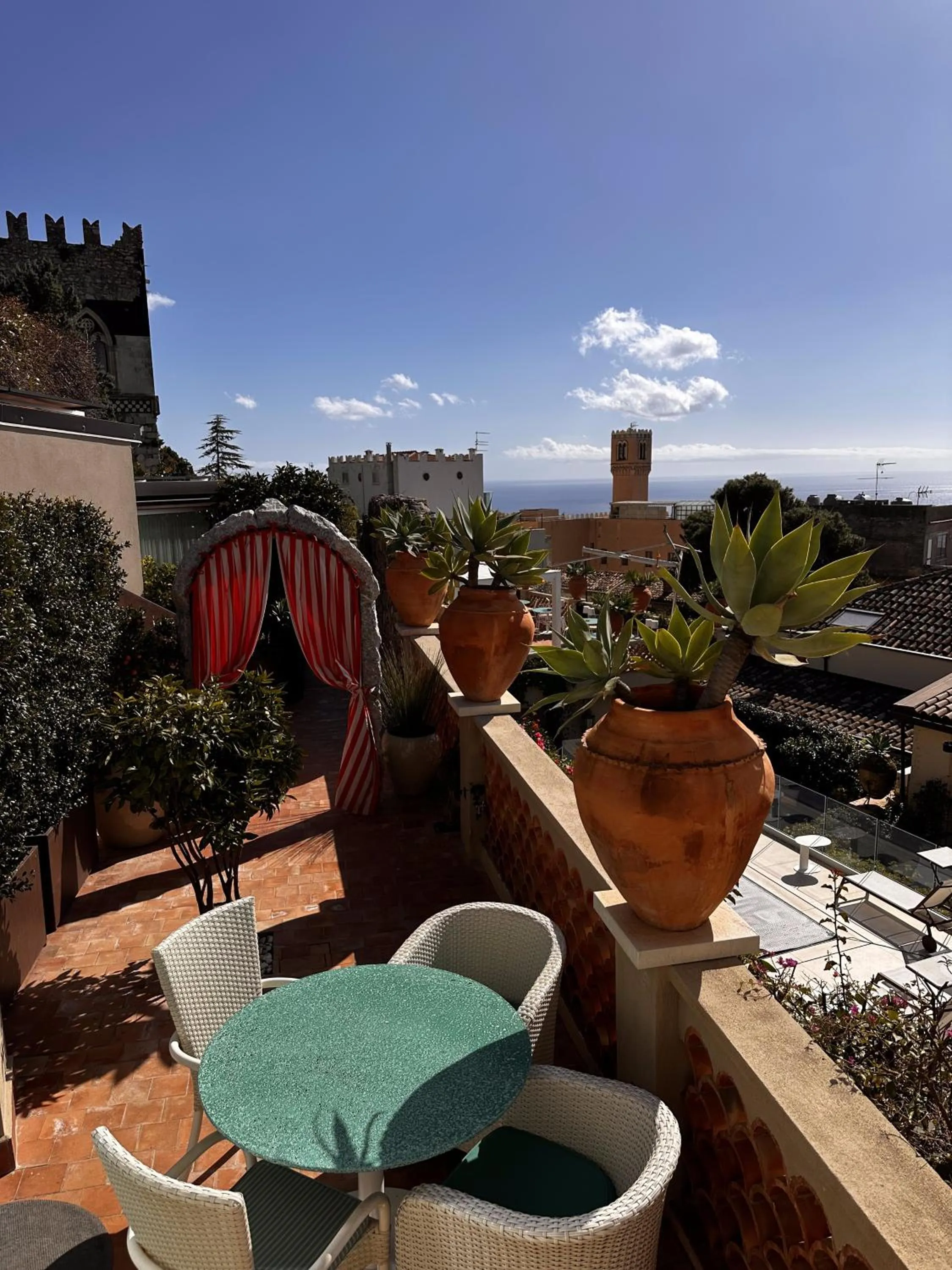 Balcony/Terrace in Hotel Villa Taormina