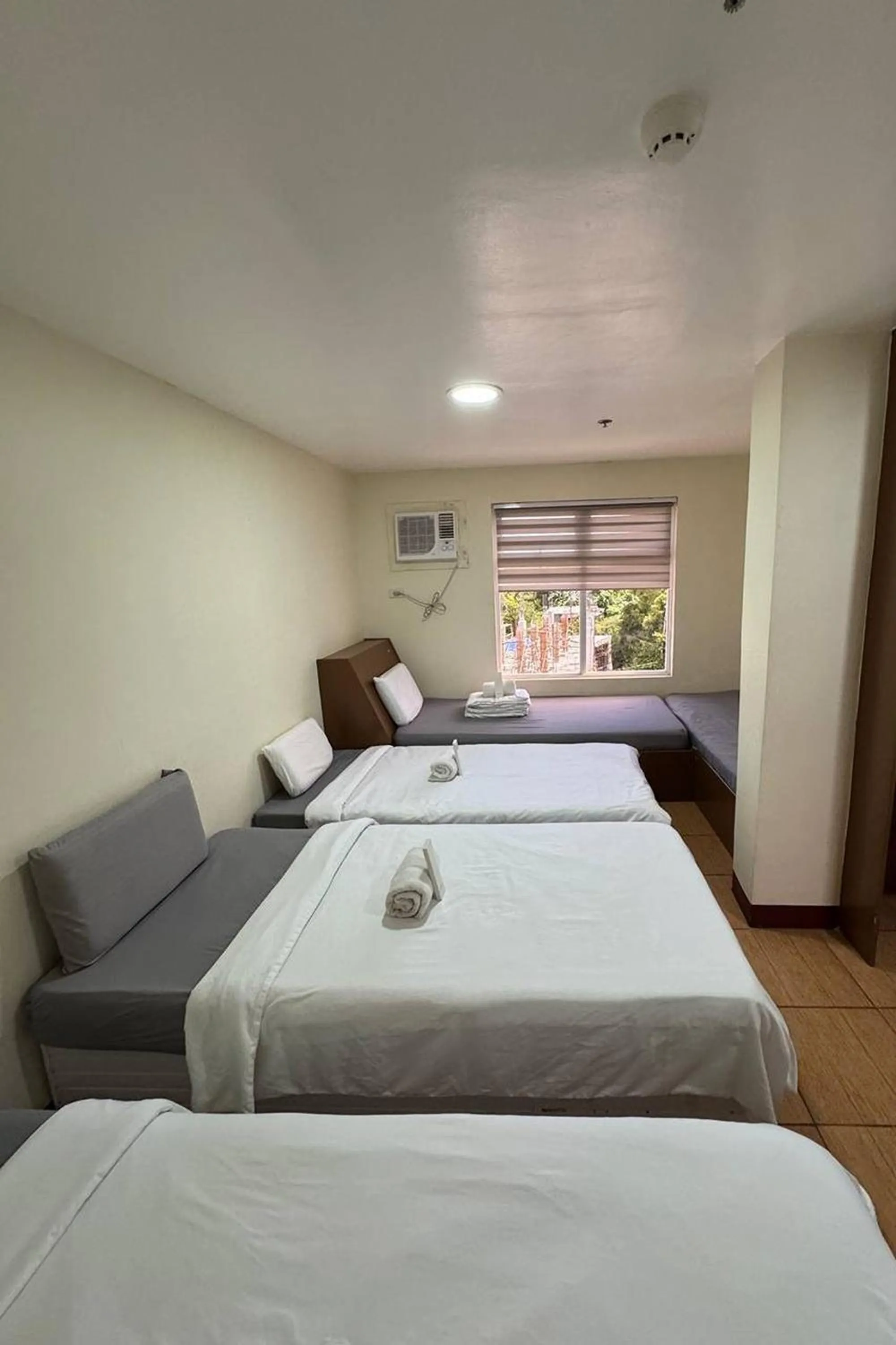 Bedroom, Bed in I'm Inn Hotel Sorsogon near SM or Terminal