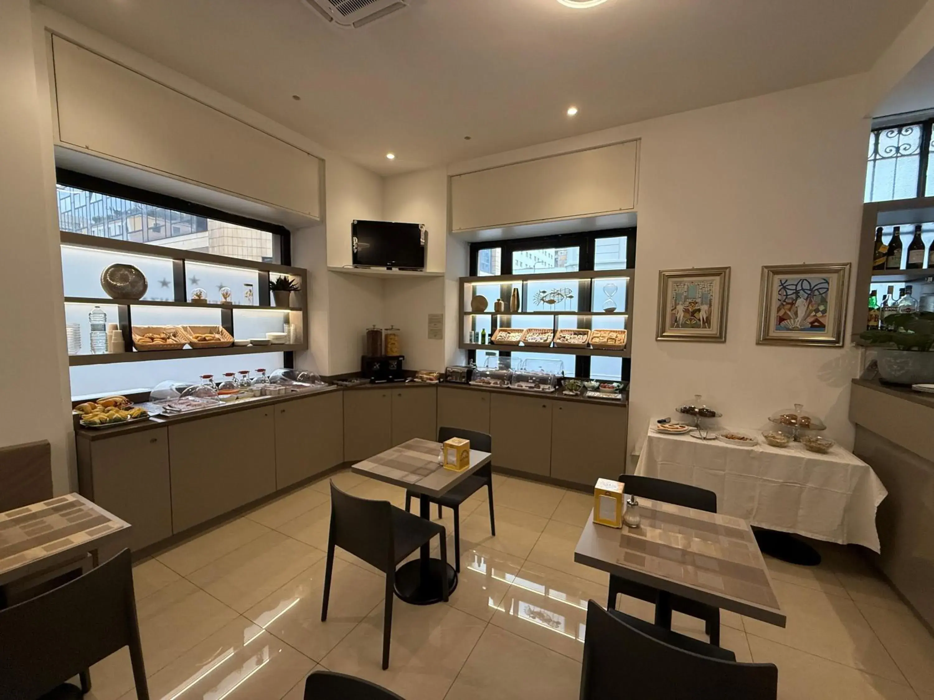 Breakfast in Hotel Brianza Breakfast in Hotel Brianza