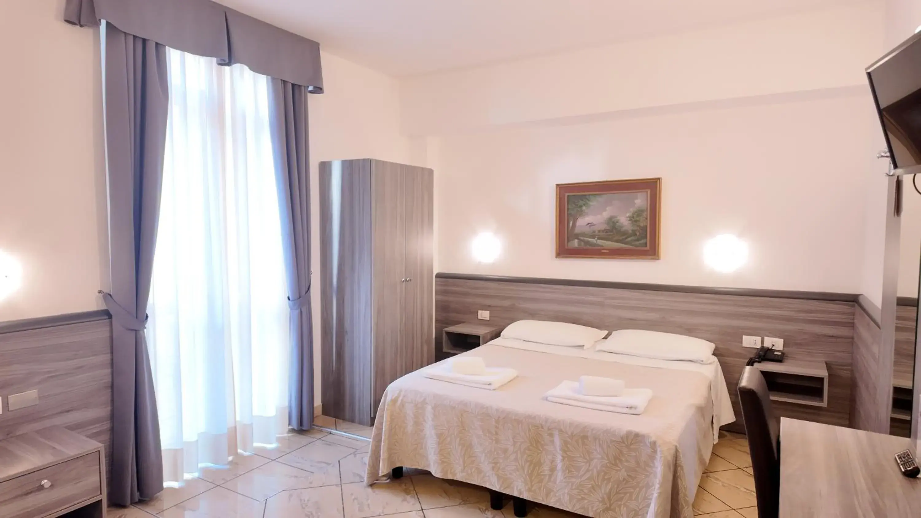 Bed in Hotel Brianza Bed in Hotel Brianza