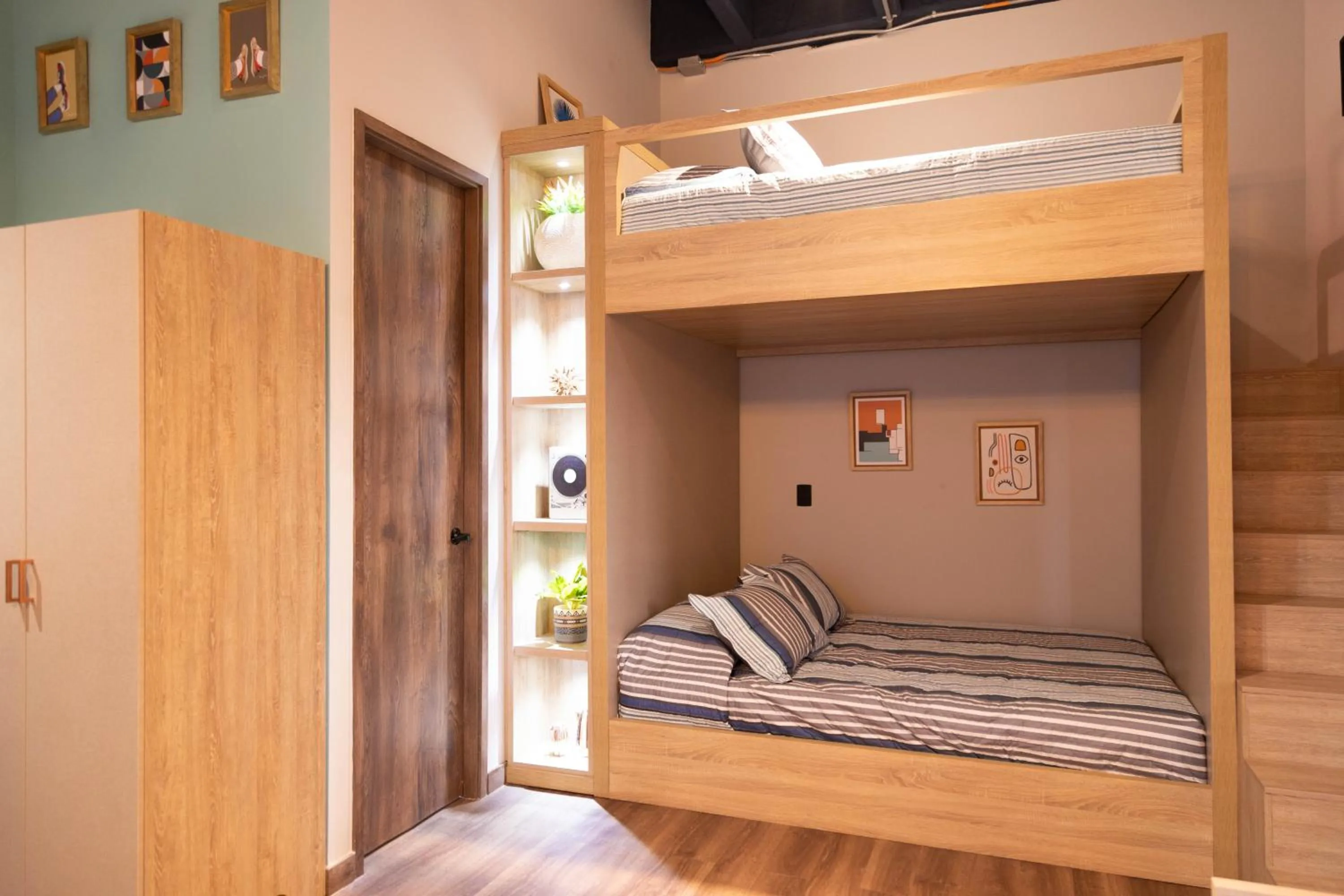 Bed in Royal Living Poblado