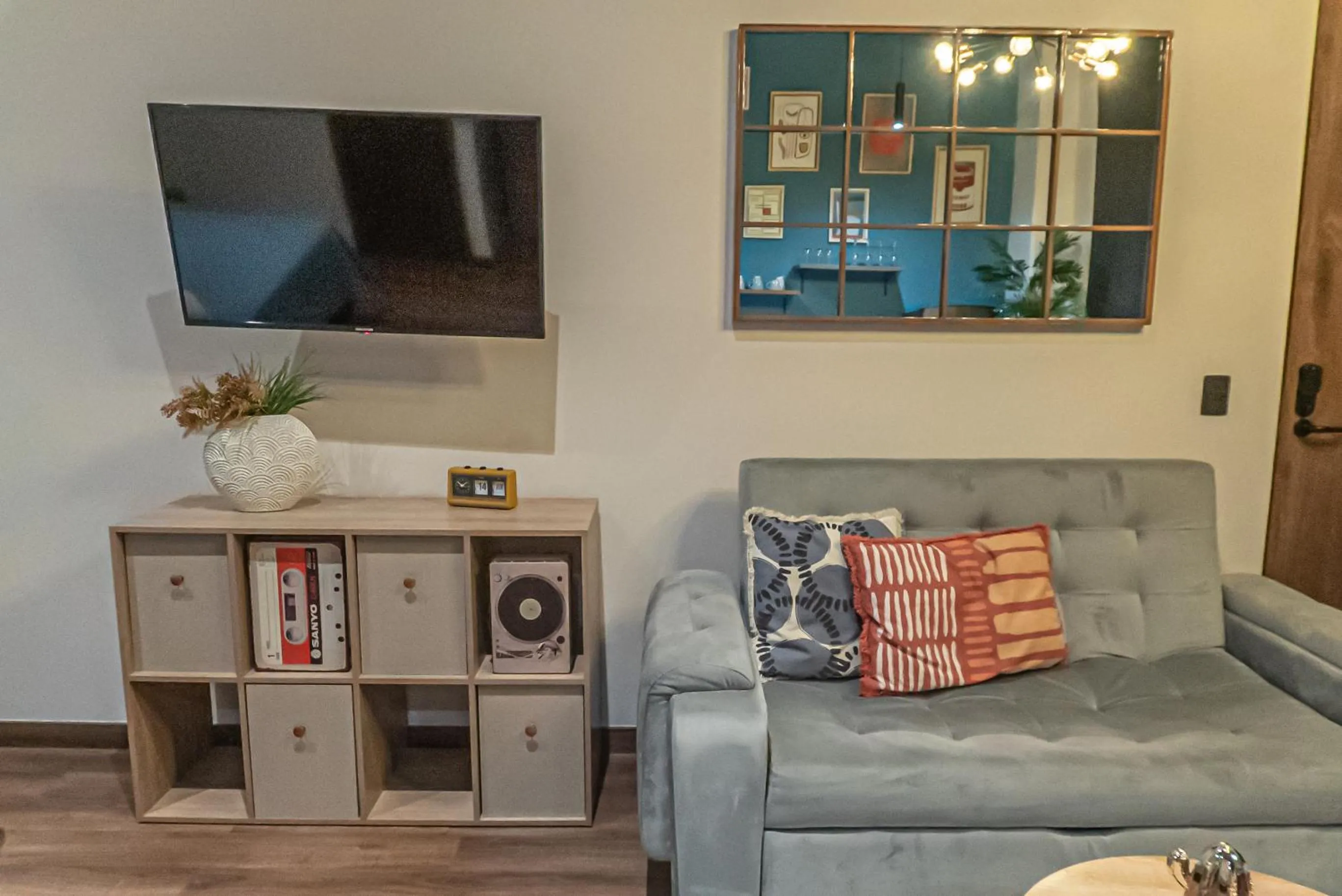 TV and multimedia in Royal Living Poblado