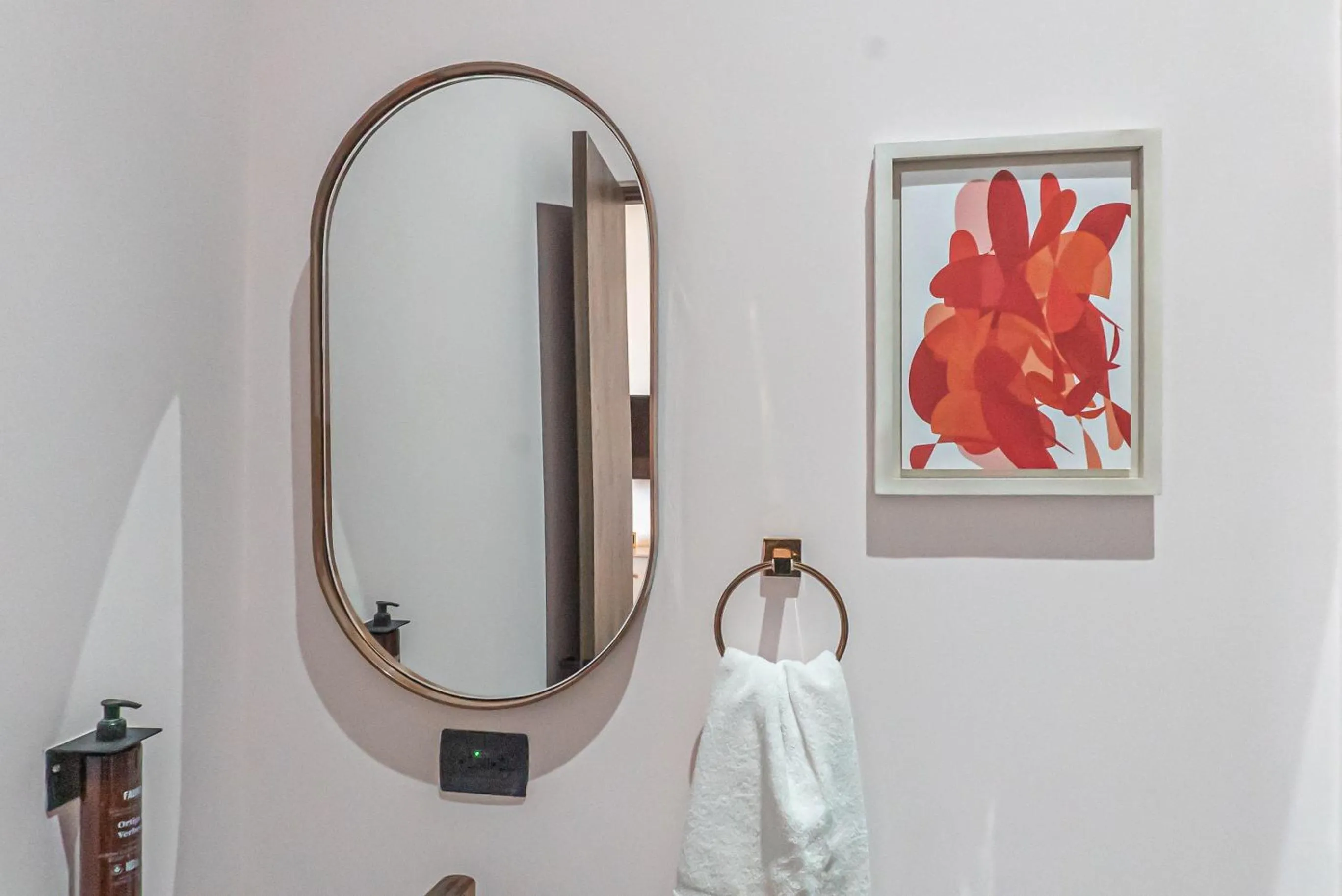 Bathroom in Royal Living Poblado