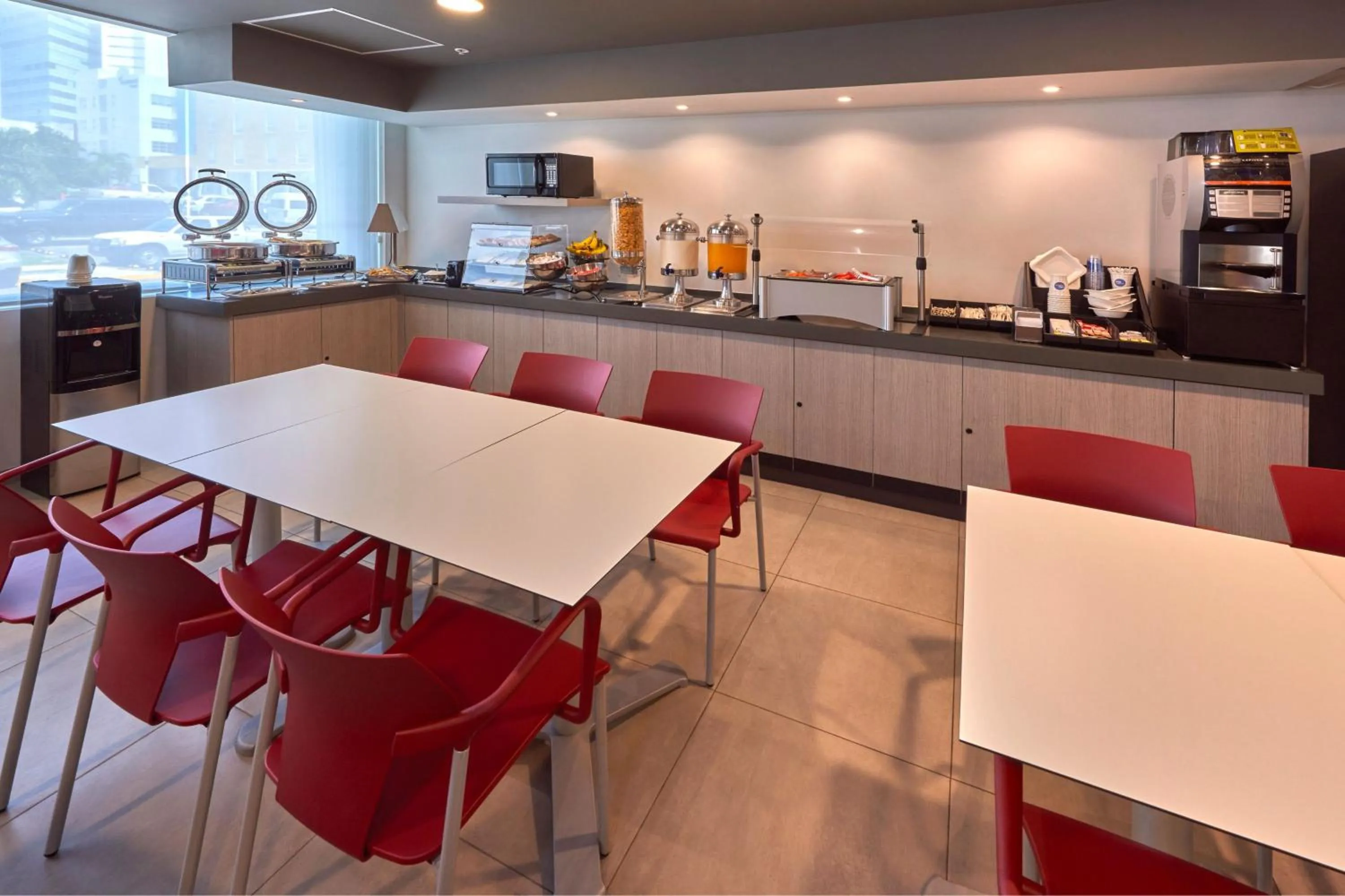 Breakfast in City Express Junior by Marriott Ciudad del Carmen Aeropuerto