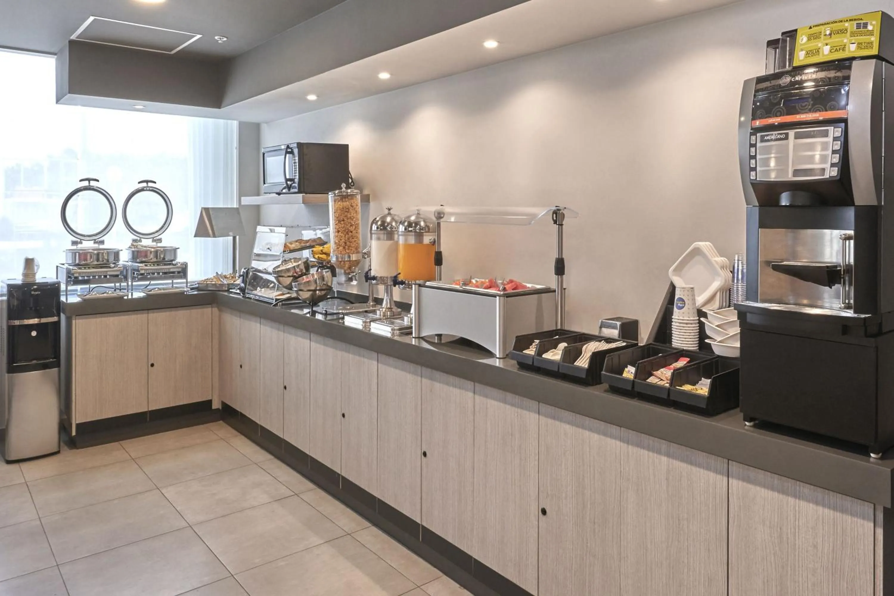 Breakfast in City Express Junior by Marriott Ciudad del Carmen Aeropuerto