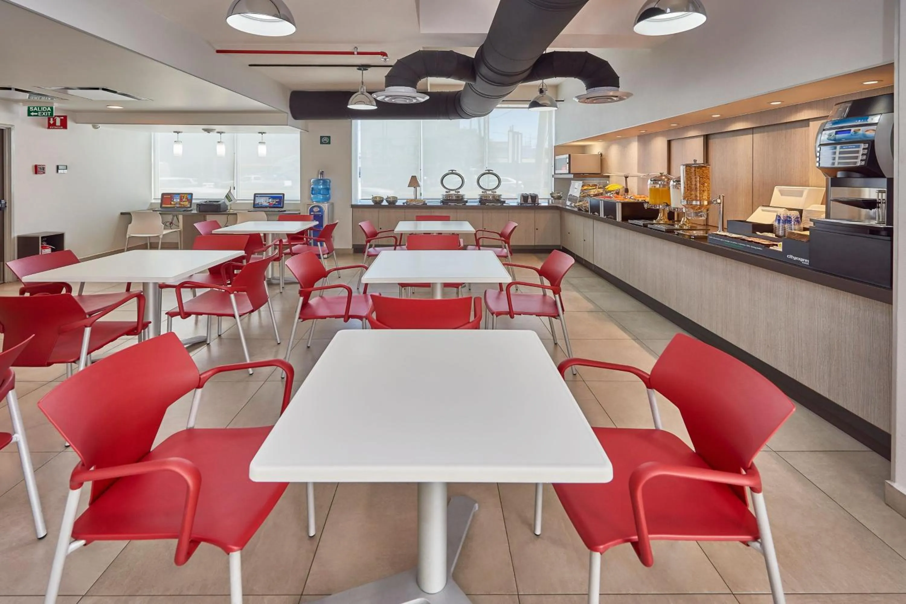 Breakfast in City Express Junior by Marriott Ciudad del Carmen Aeropuerto