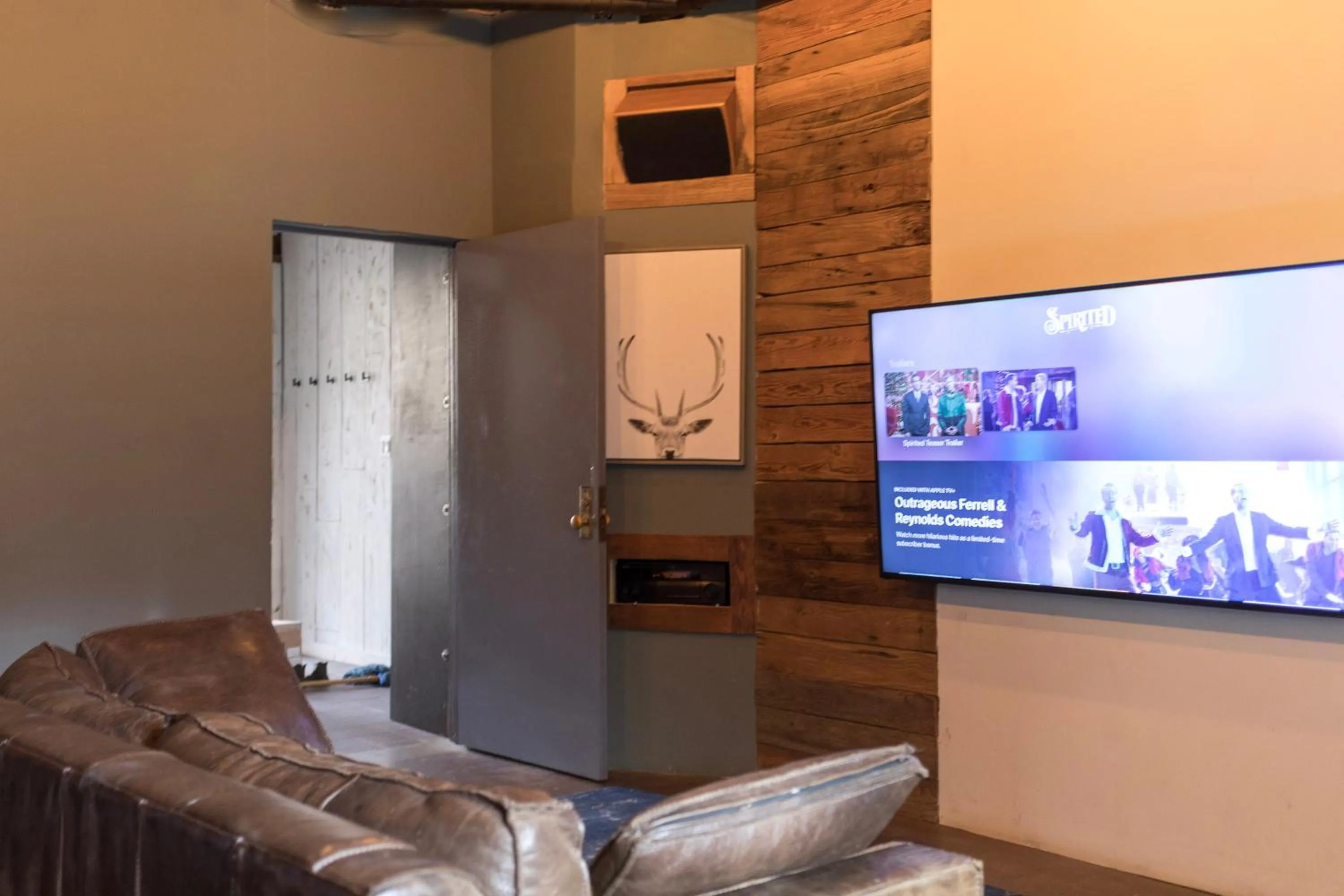 Bedroom in The Edelweiss Estate - Mountain Views