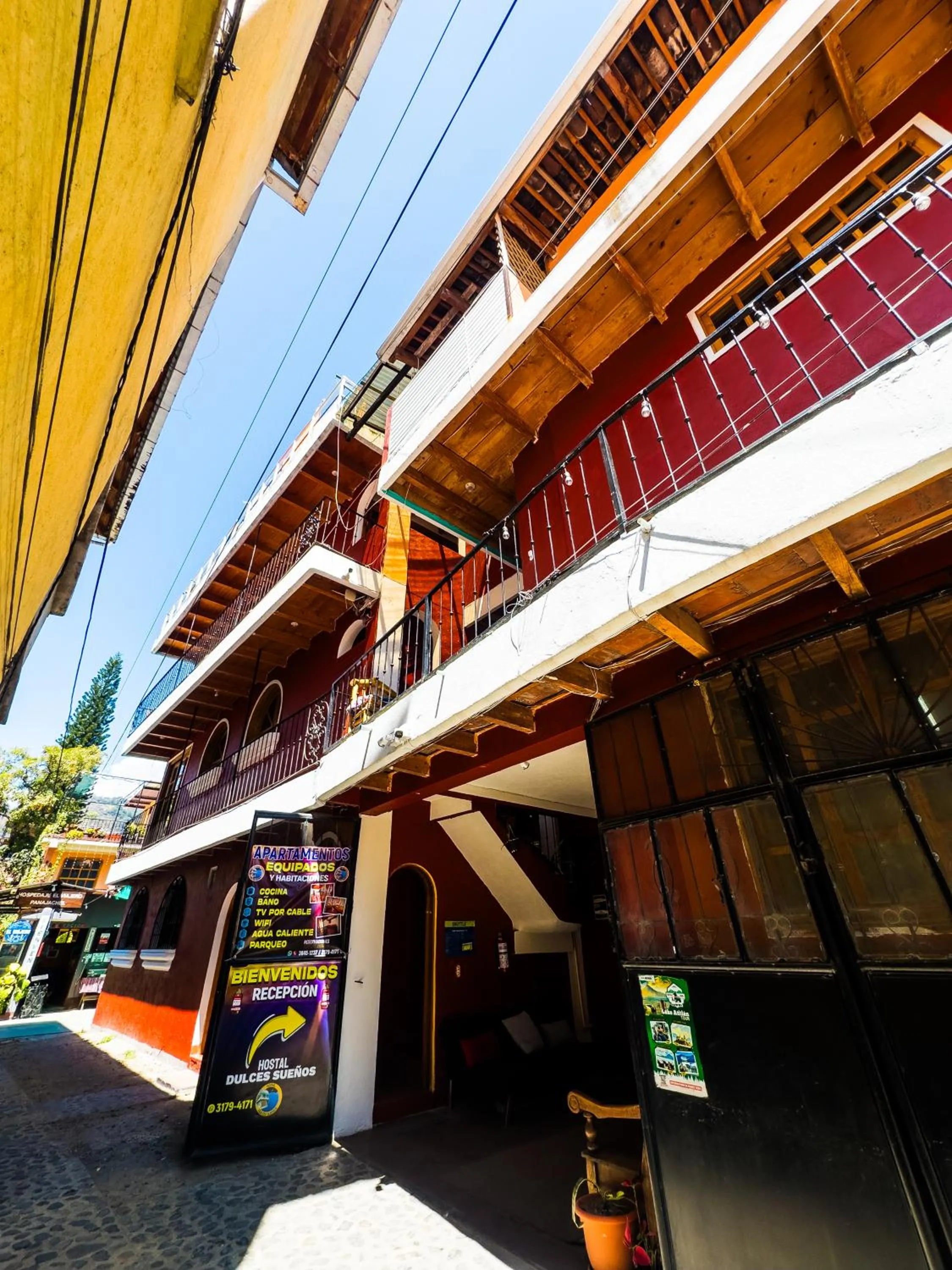 Hostal Dulces Sueños