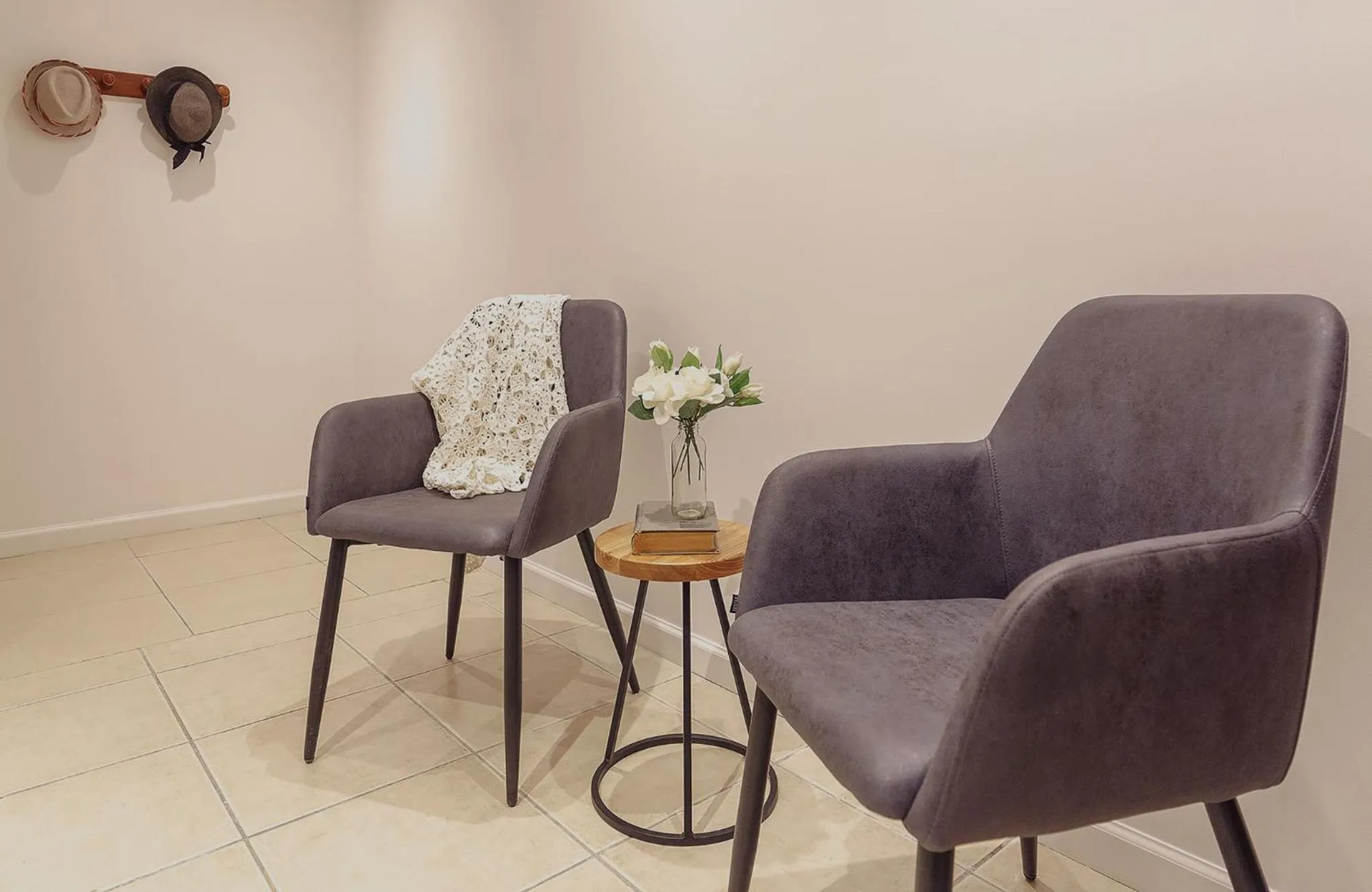 Living room in Isla Bonita Suites