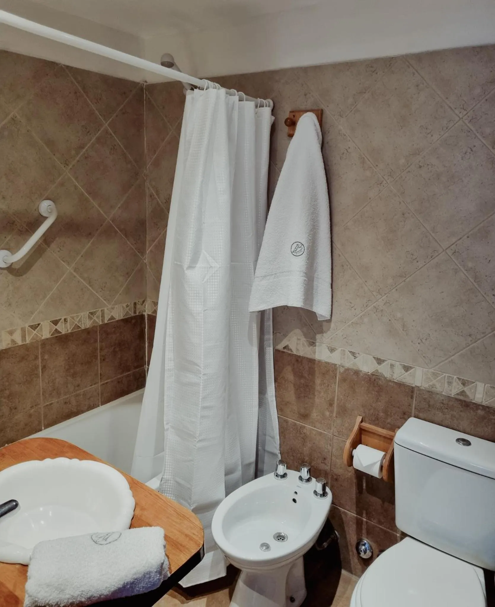 Shower in Isla Bonita Suites