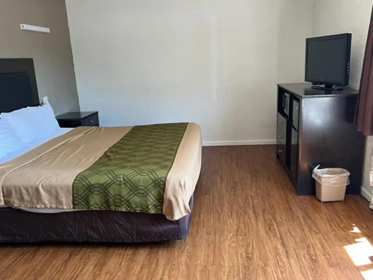 King Suite in Posh Inn & Suites King Suite in Posh Inn & Suites