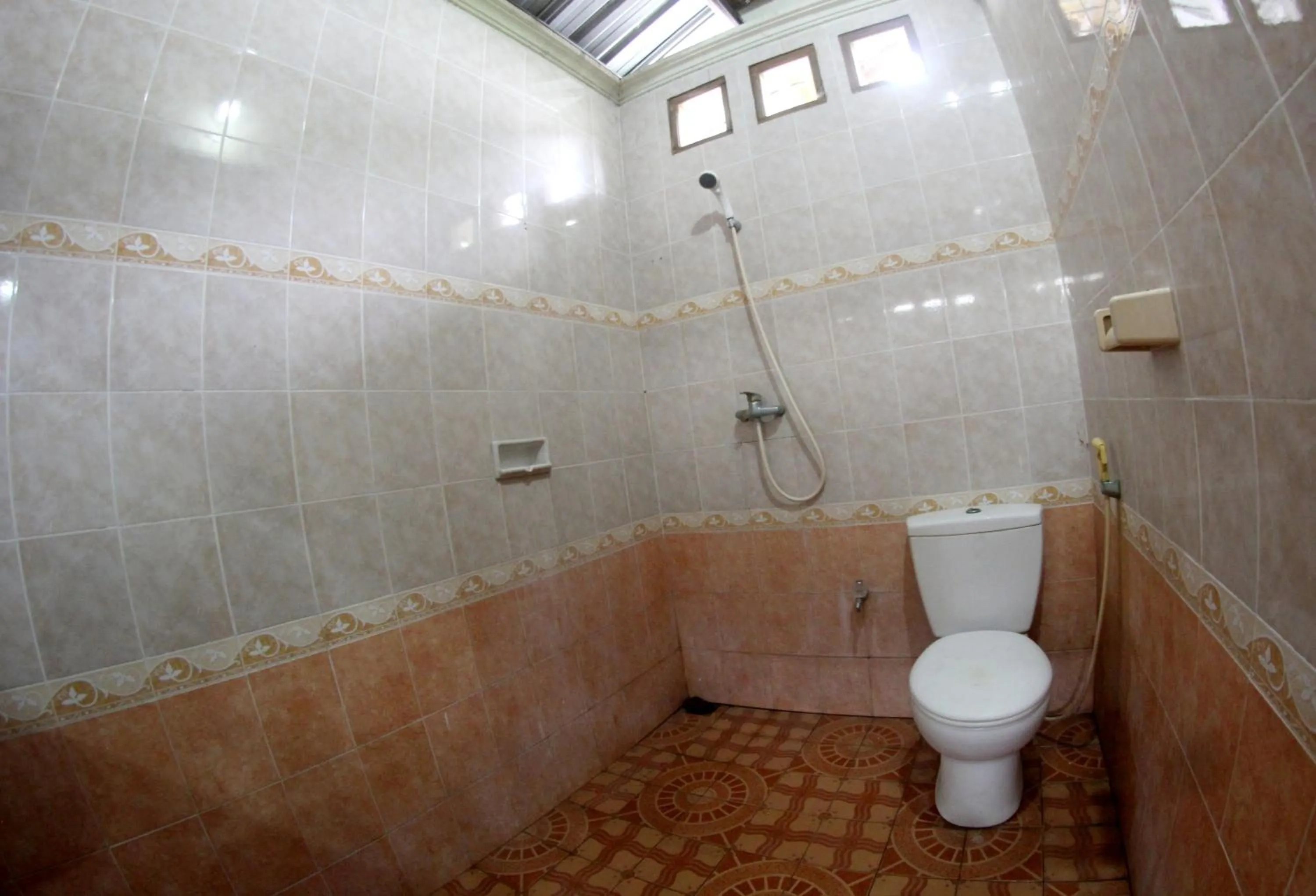 Bathroom in Gili Beach Wind